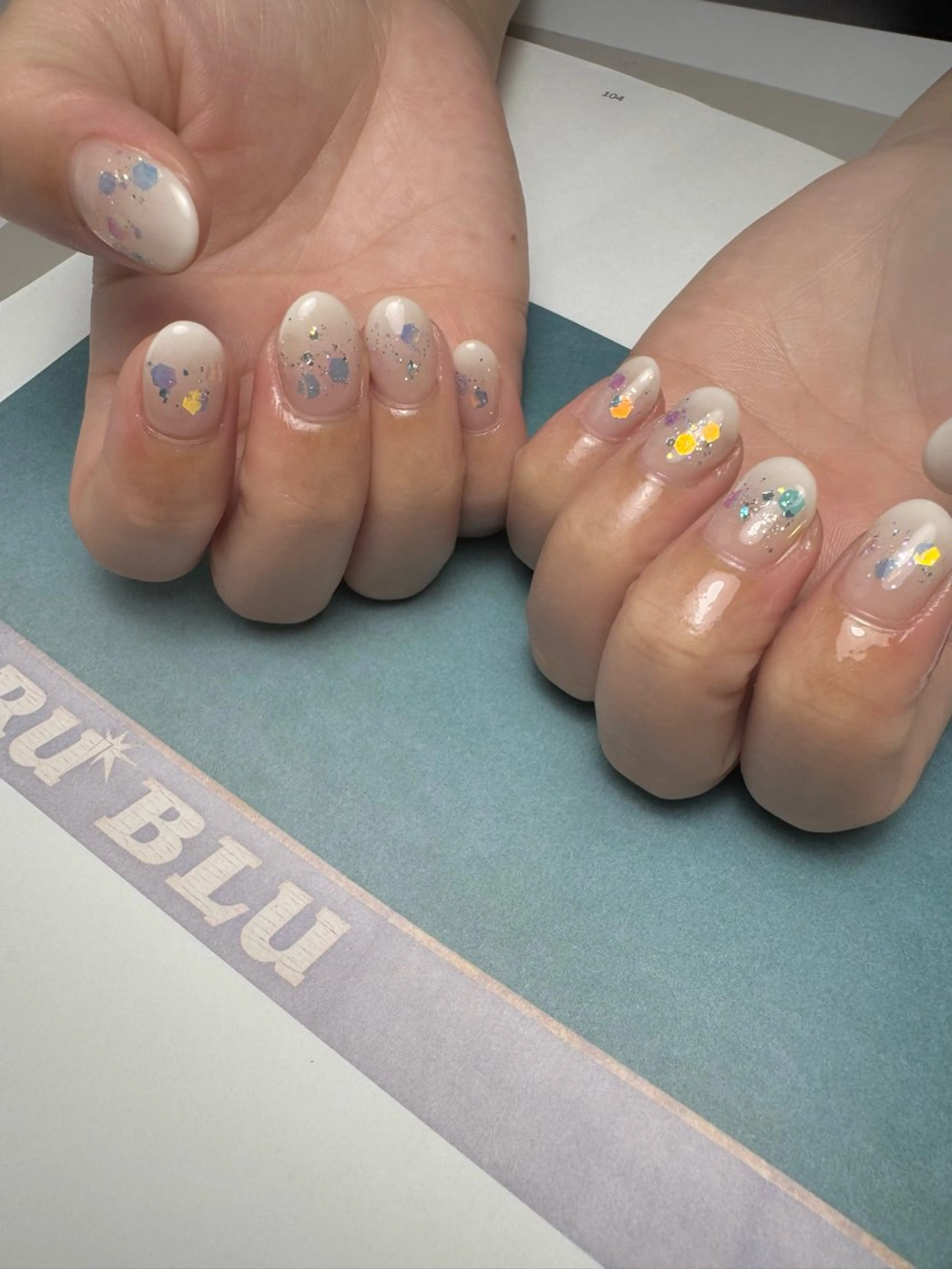 ネイル グラデーション 夏ネイル ハンドネイル 白日-hakubi nail-のネイルデザイン