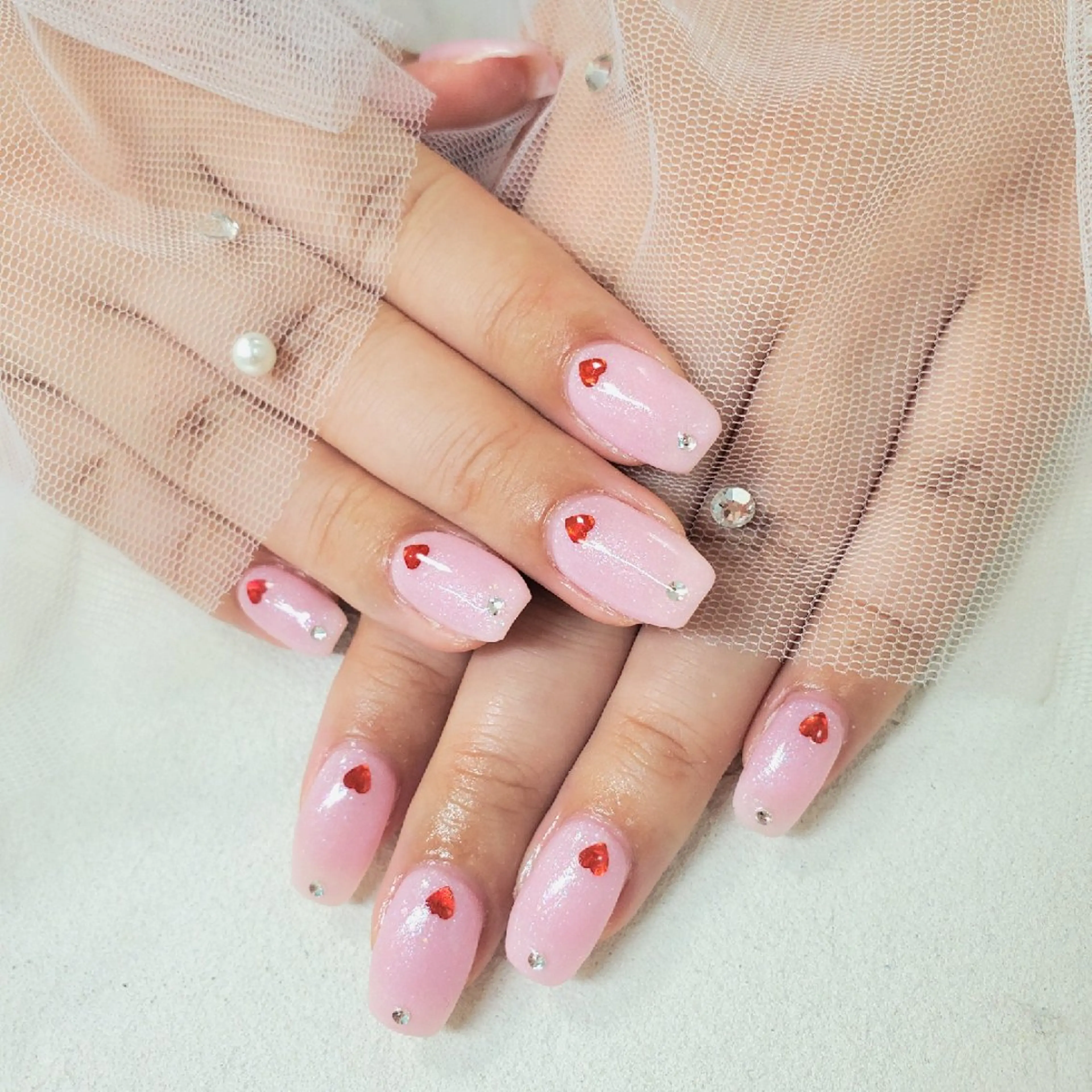ネイル ハート ストーンネイル bianca 堀なぎさのネイルデザイン