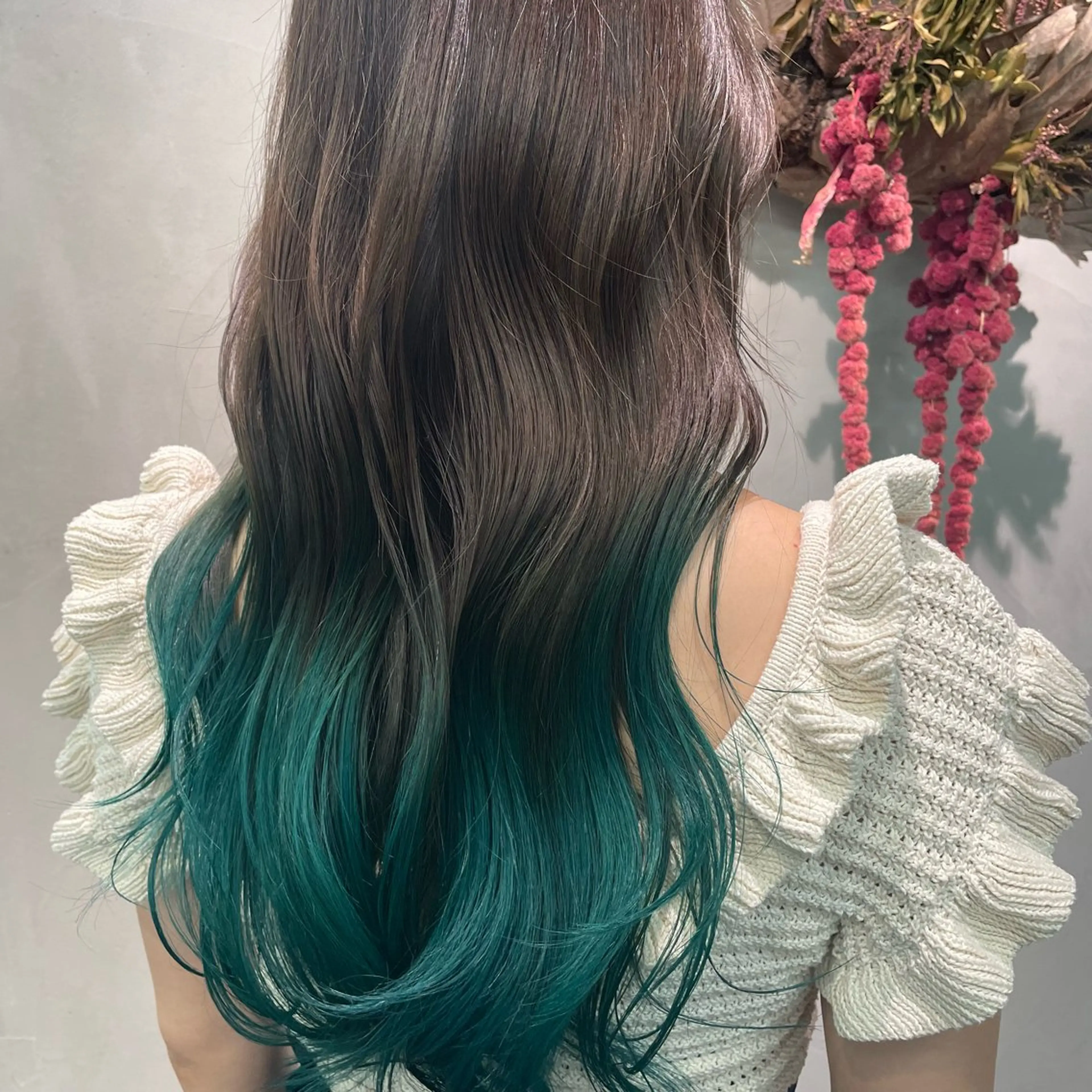 ロング カラー カット ヘアカラー RorriM natsuのヘアスタイル