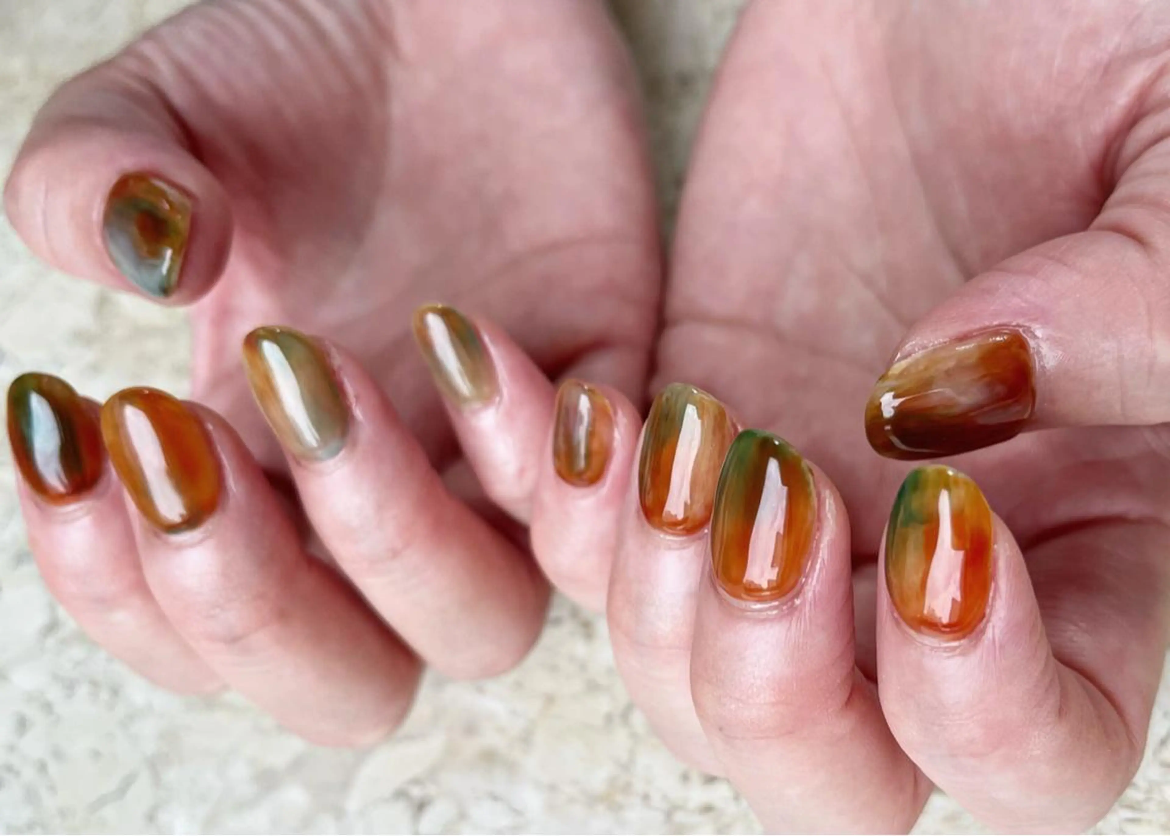 ネイル アートネイル クリアネイル フットネイル ジェルネイル 氷ネイル・うるうるネイル mieux IZUMiのネイルデザイン