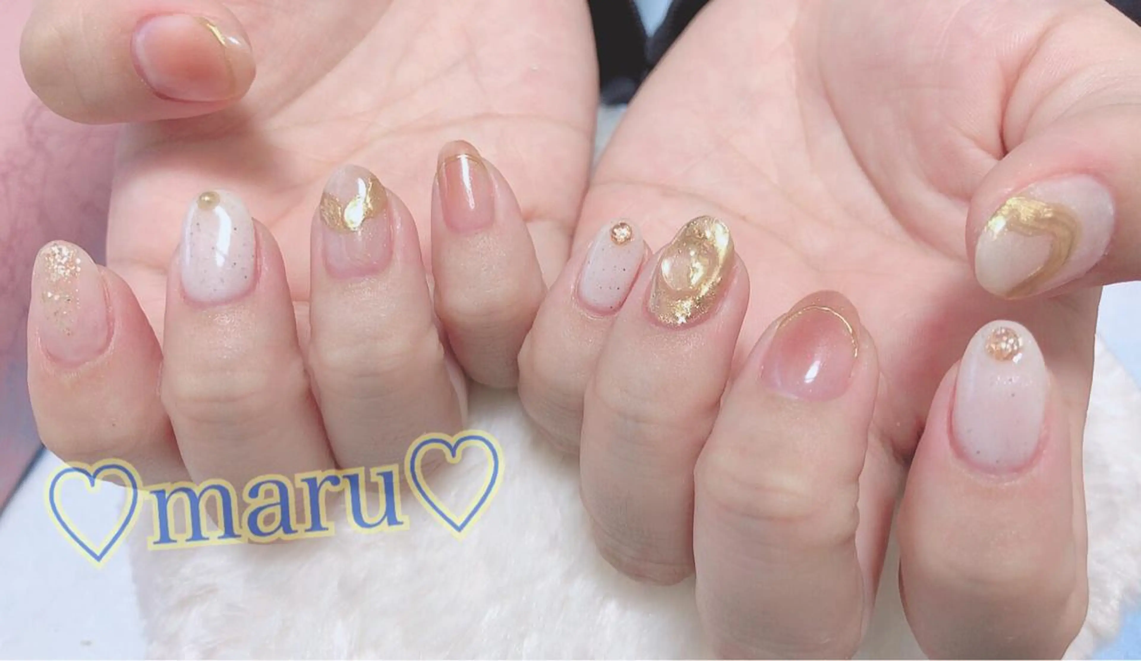 ネイル ハンドネイル フットネイル まるみ ♡のネイルデザイン