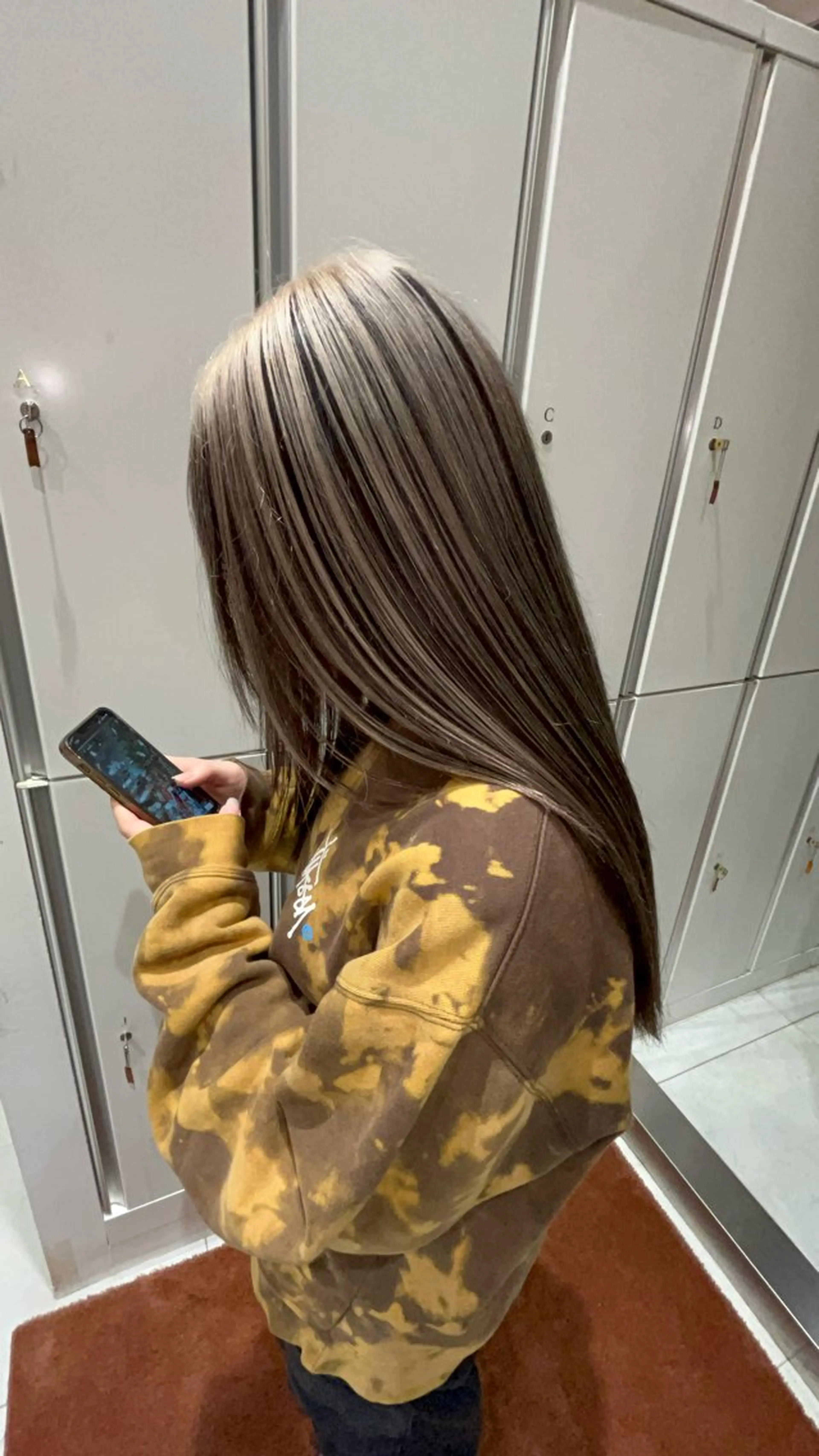 ロング カラー ヘアカラー 神田 開飛のヘアスタイル