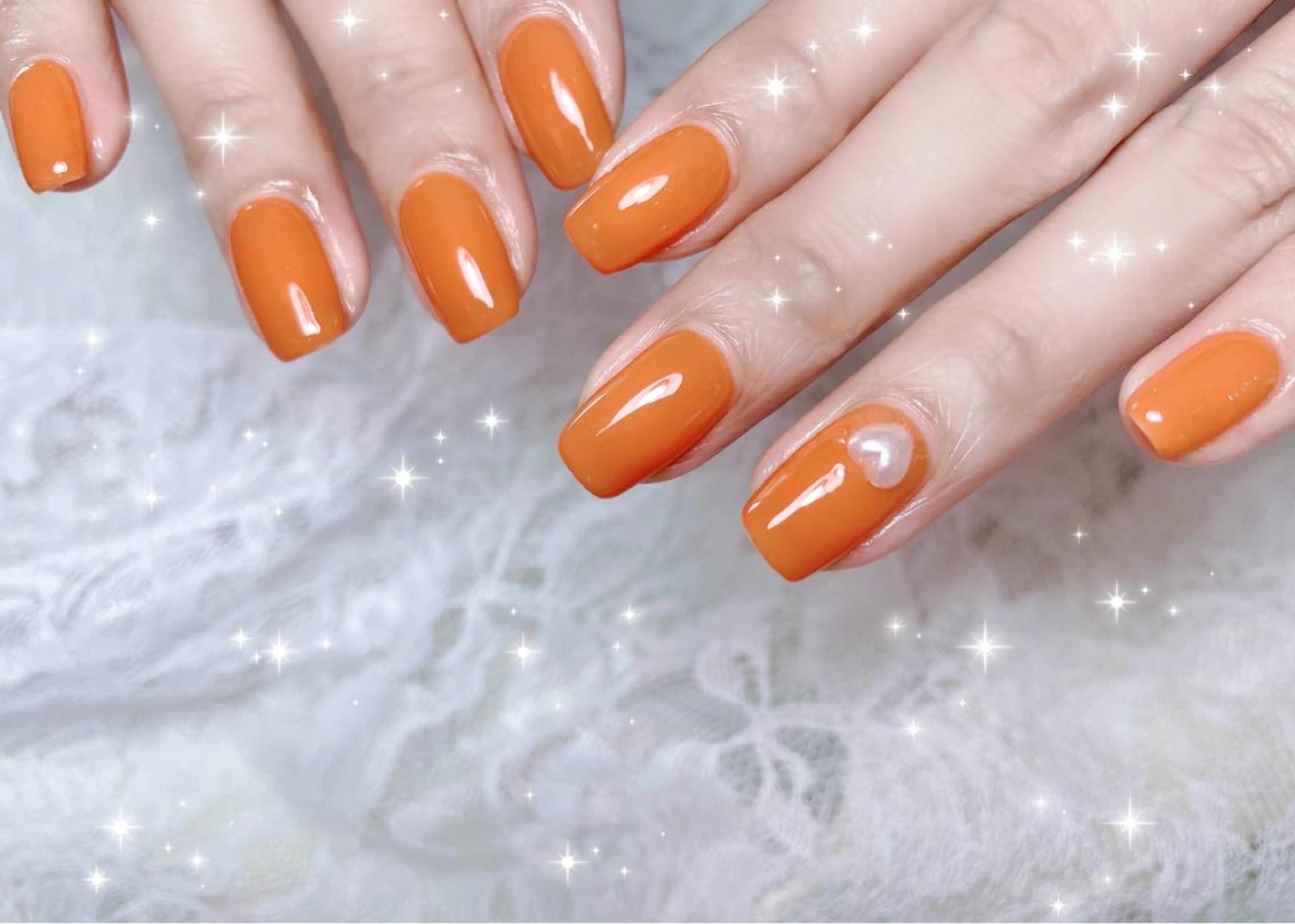 ネイル オレンジ ハンドネイル FLARE NAIL フレアネイルのネイルデザイン