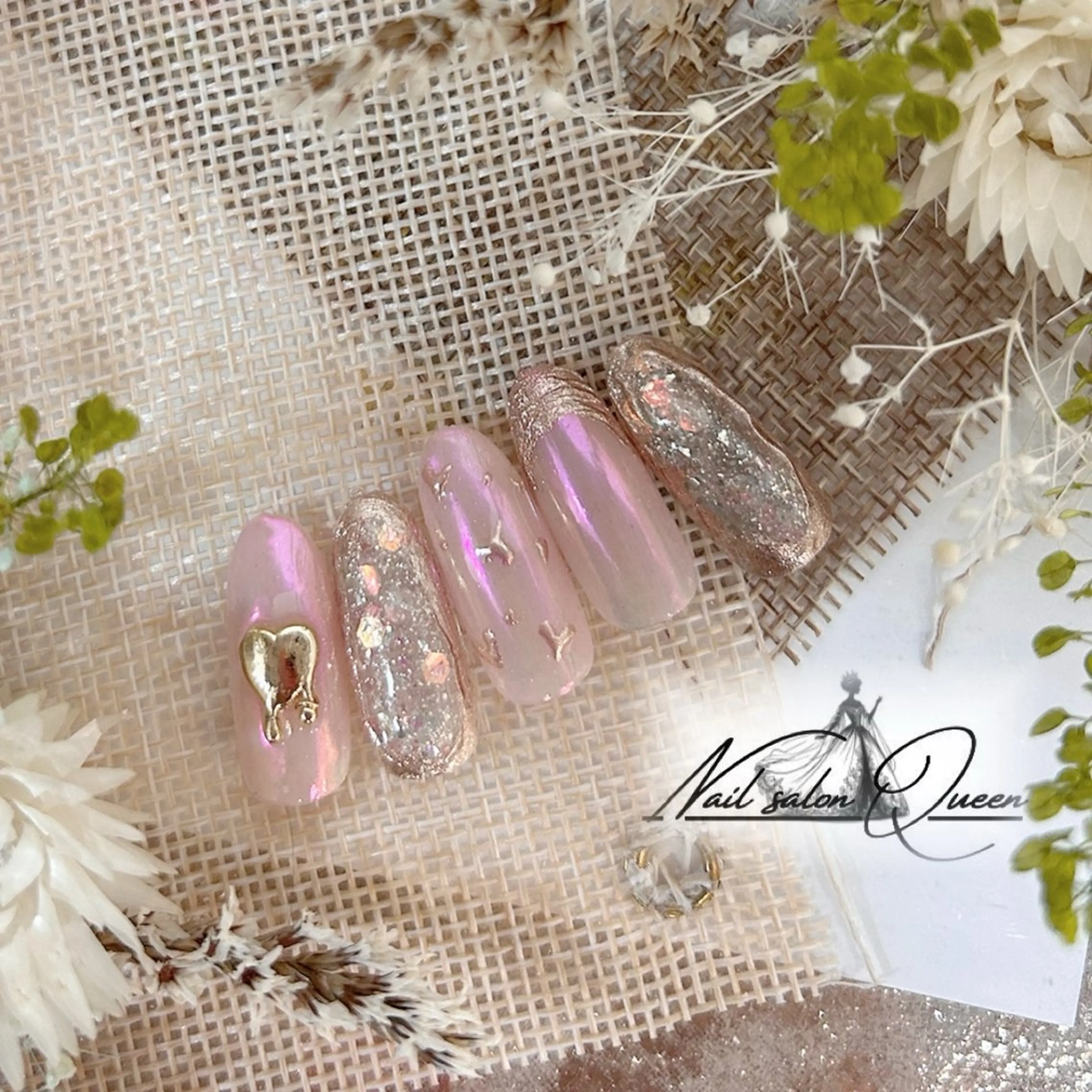 ネイル ネイルサロンクイーン 東京/新宿/大久保のネイルデザイン