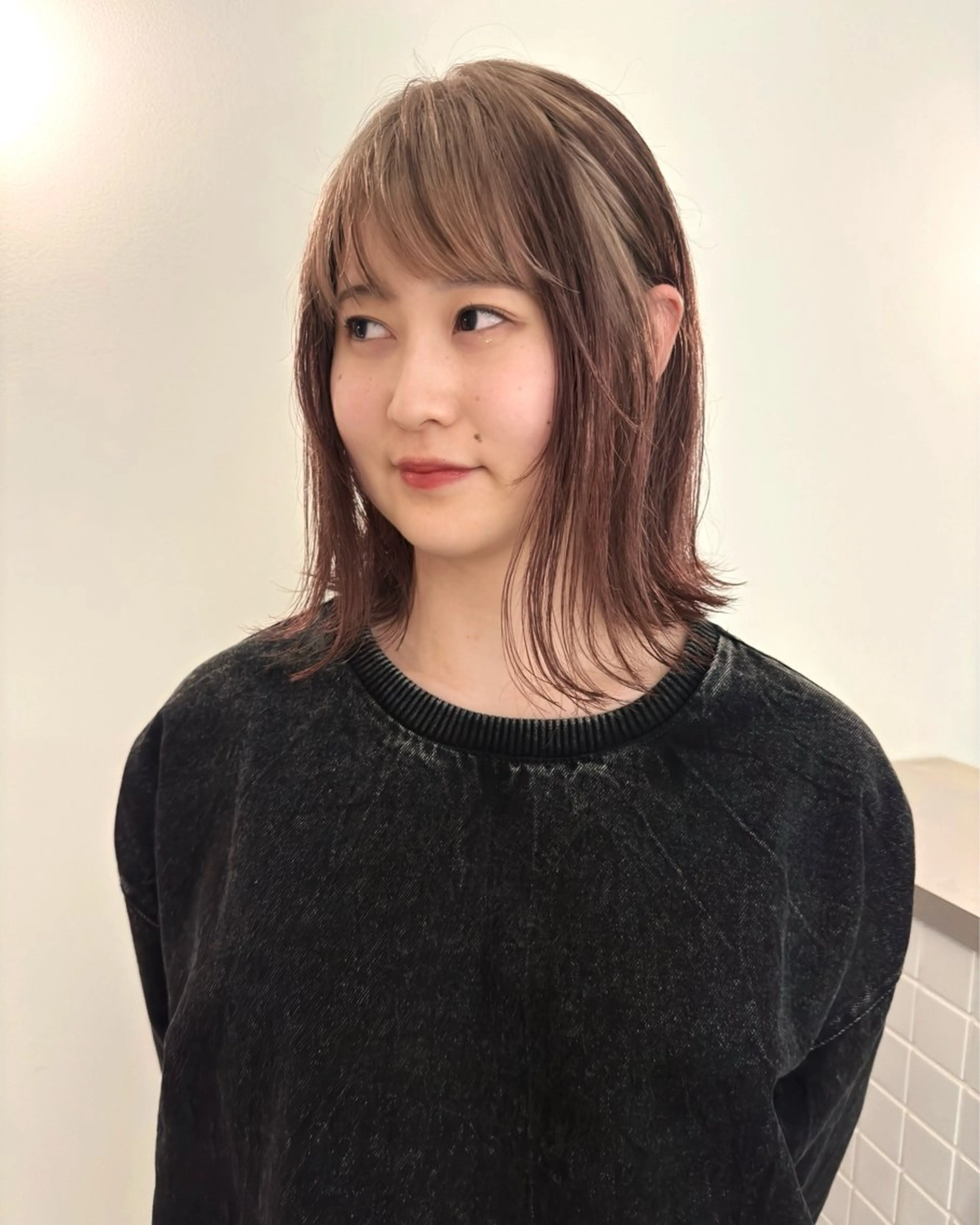 ショート カラー ベージュカラー ブラウンカラー ハイトーンカラー 似合わせカット カット ヘアカラー トリートメント ブリーチ/似合わせ Kaito🦕/栄のヘアスタイル