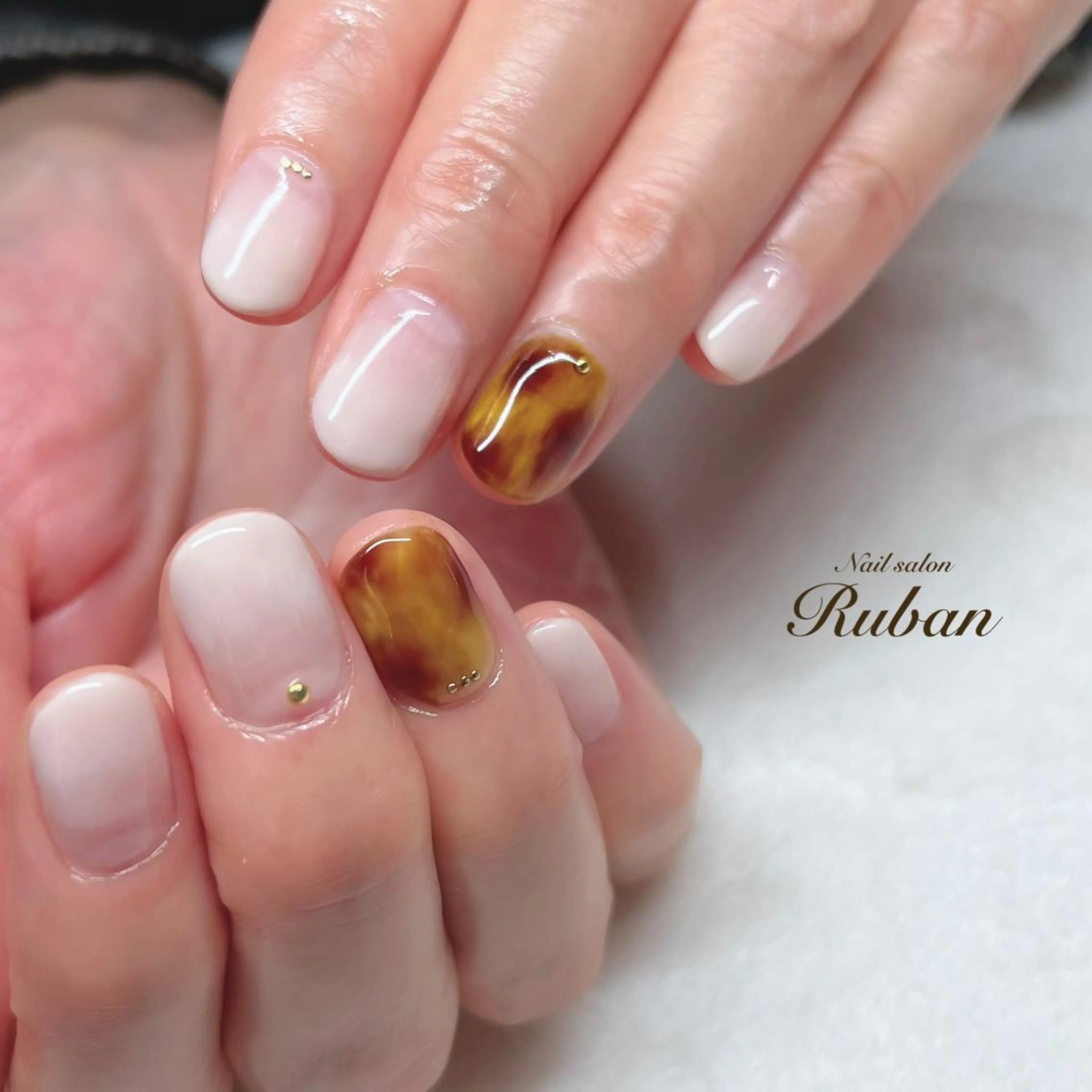 ネイル べっ甲ネイル Nail salon Ruban所属・Nail salon Rubanのネイルデザイン