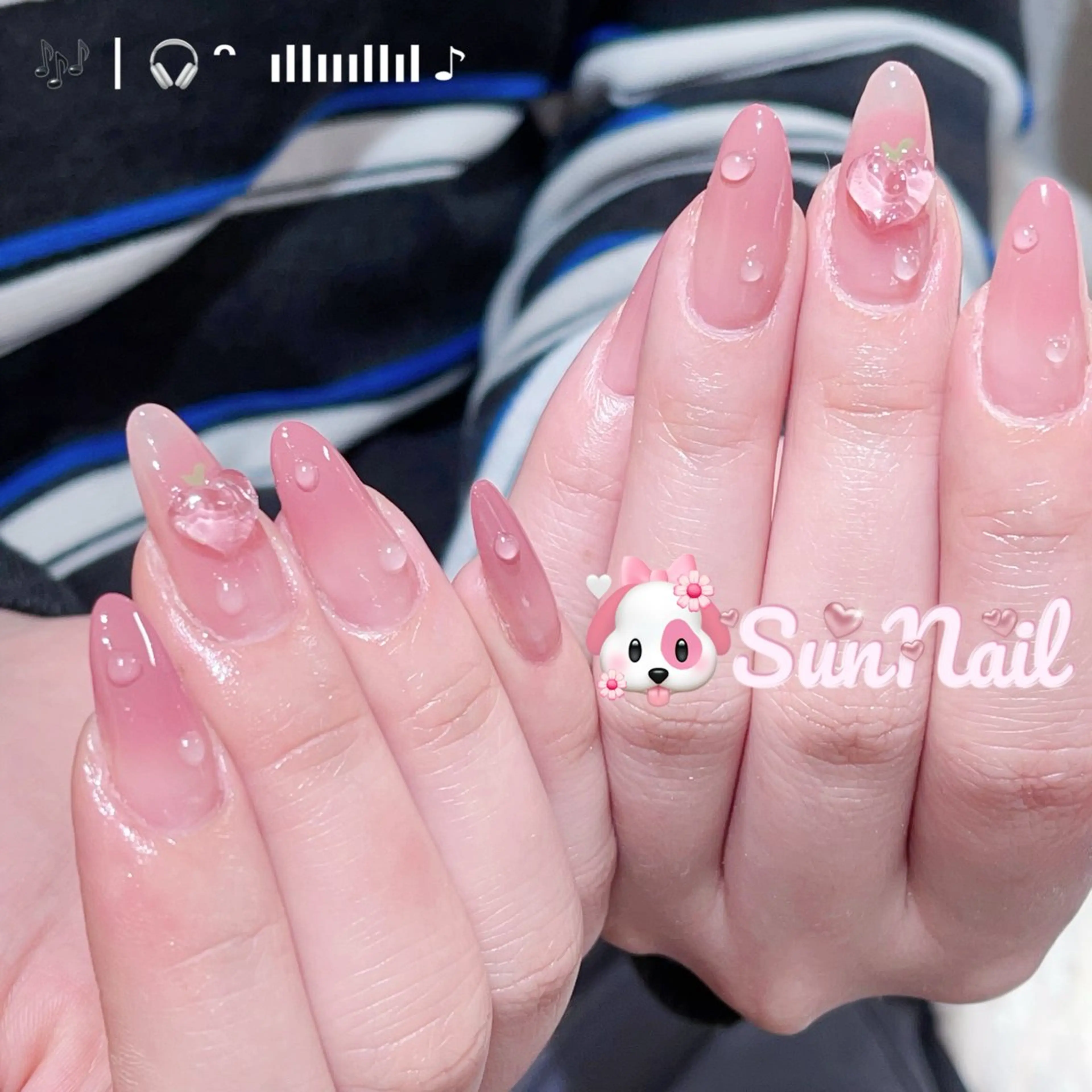 ネイル チークネイル 長さ出し フラワーネイル フレンチネイル ガーリー ハンドネイル ハンドケア Sun Nail 池袋のエステ・リラクイメージ