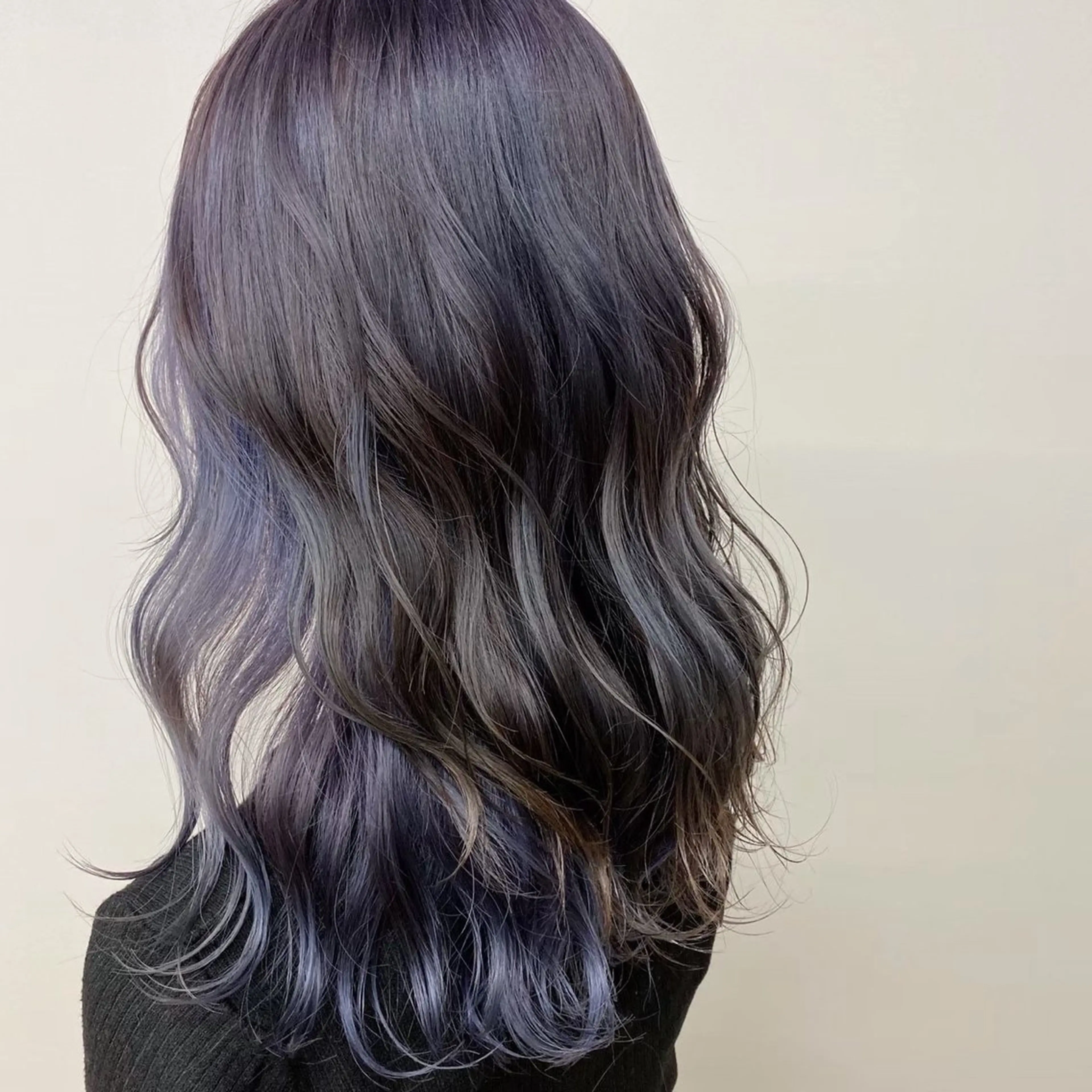 カラー ハルナ /ボブカットモデルのヘアスタイル