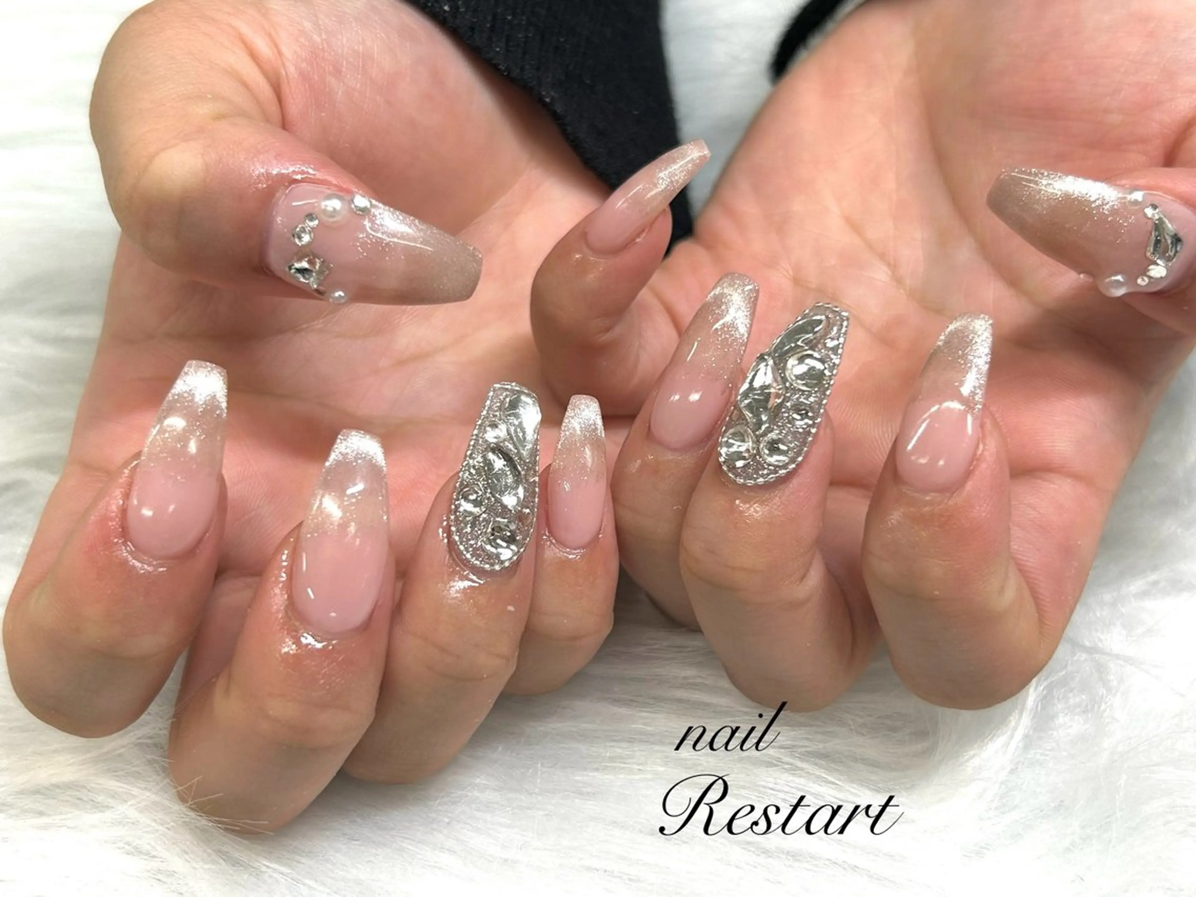 ロング ハンドネイル nail Restart所属・Restart YURIのネイルデザイン