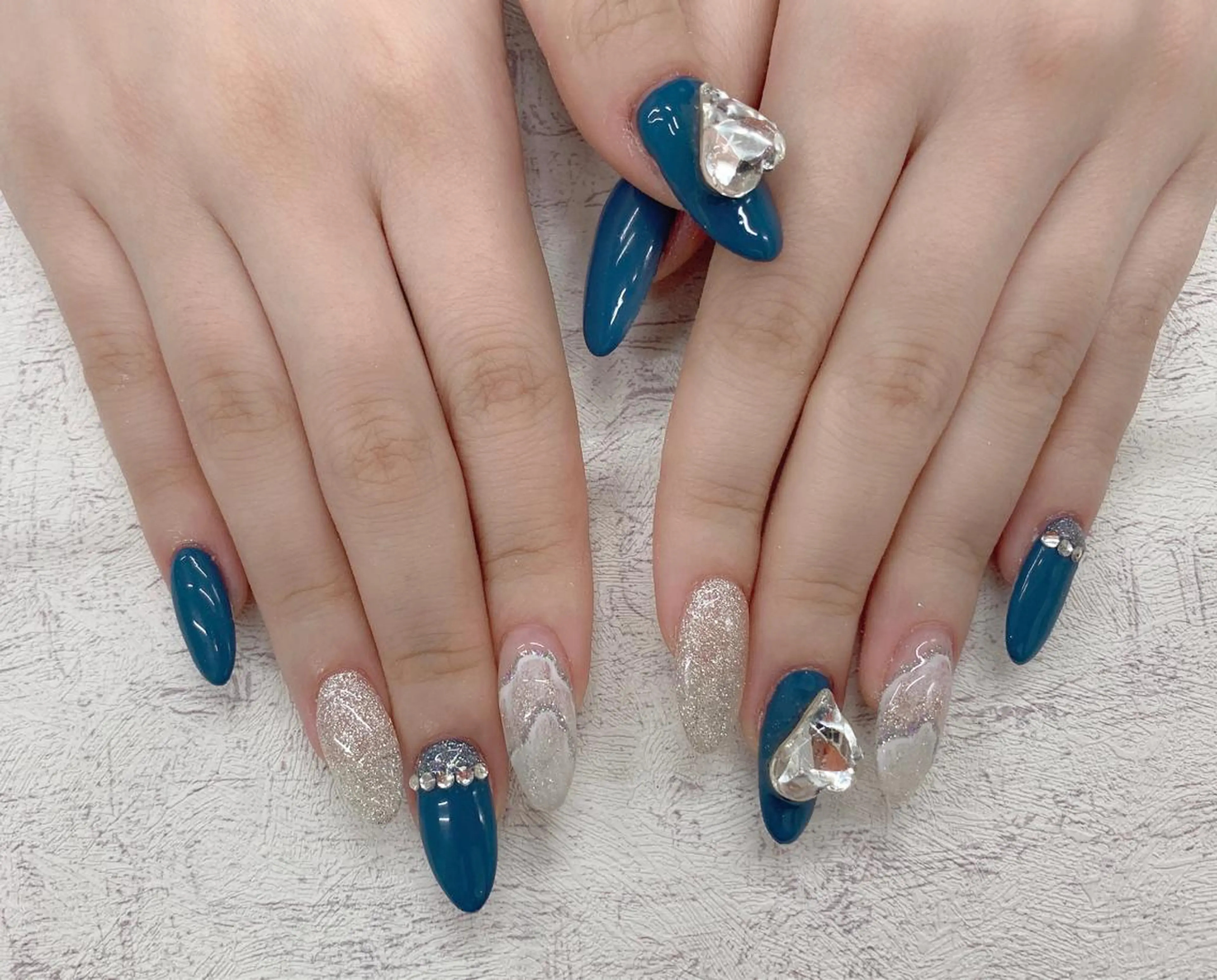 ネイル 長さ出し スカルプネイル Romine アイラッシュ&ネイルのマツエク・マツパデザイン