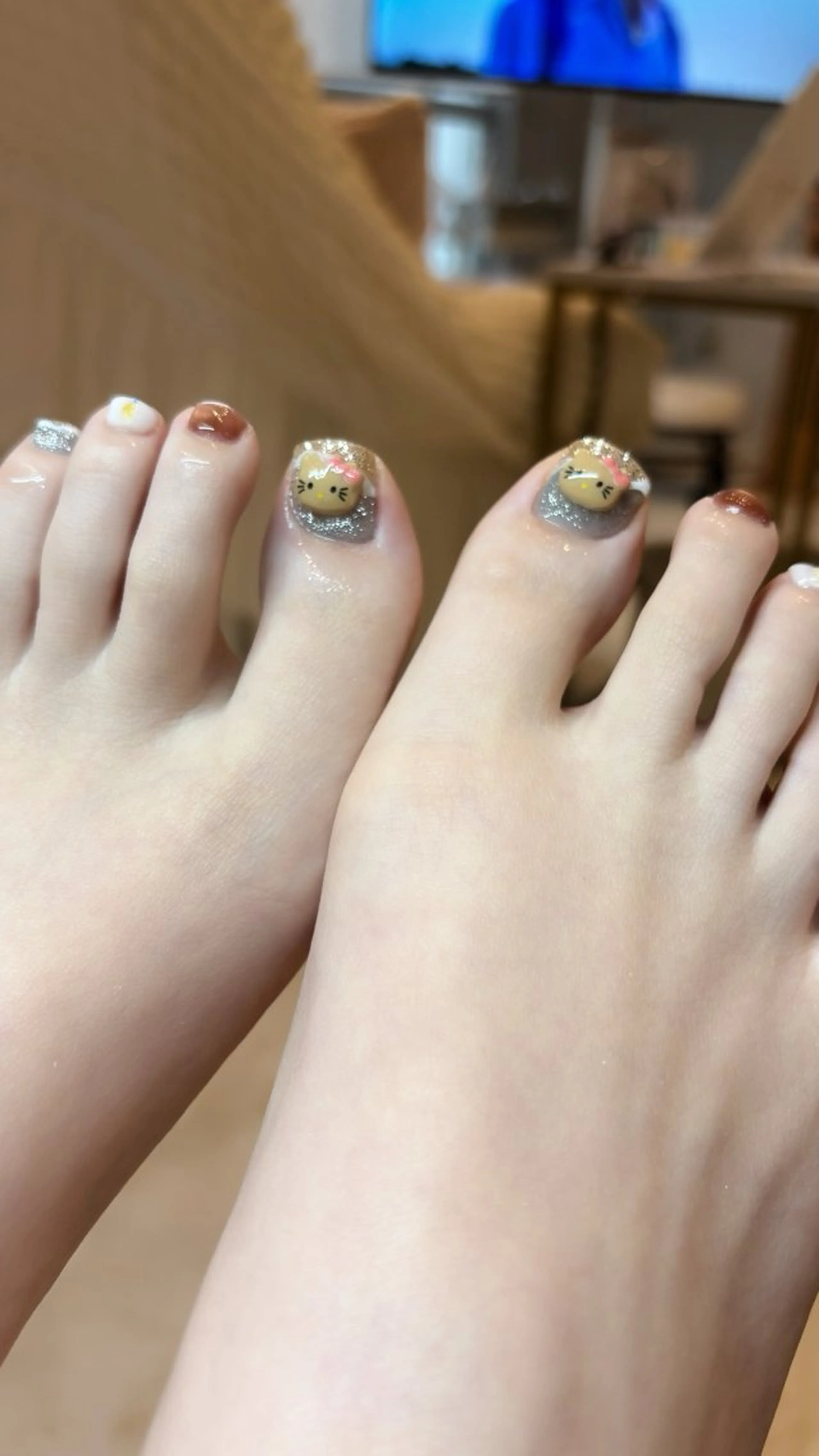 ネイル Lucy's Eyelash & Nail 小倉店所属・t. suzuのネイルデザイン