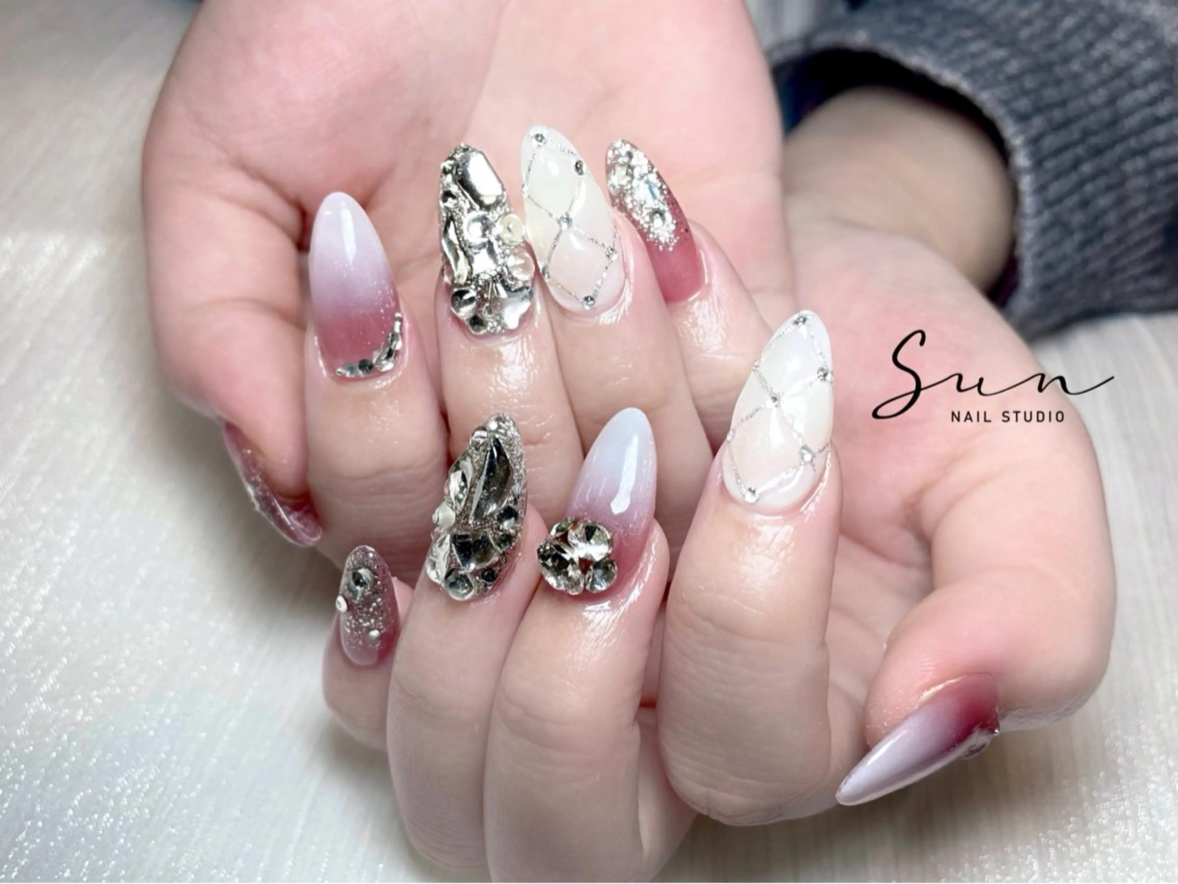 ネイル ハンドネイル ハンドケア SUN nail上本町のネイルデザイン