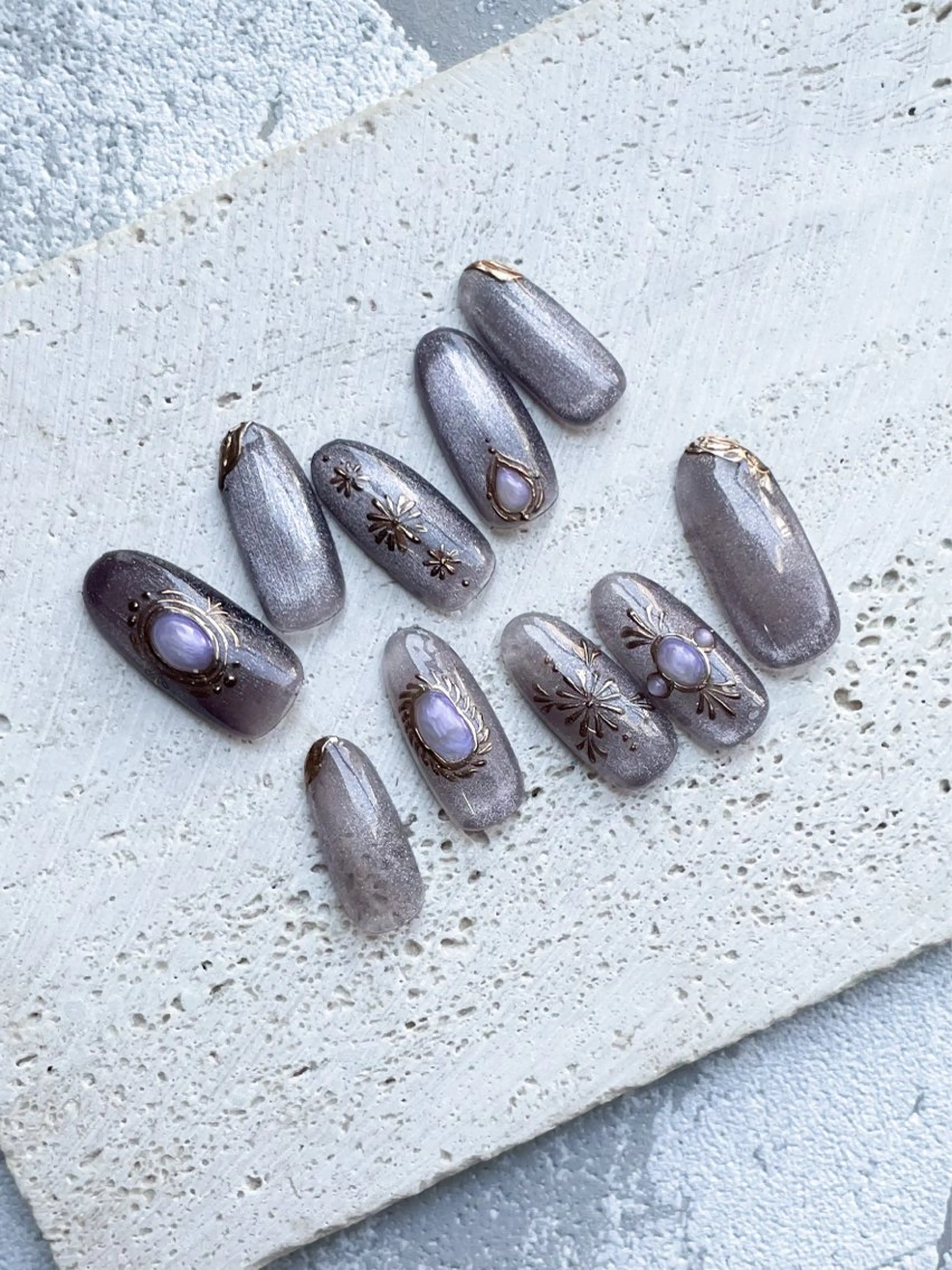 ネイル atelier　FIORITURA所属・FIORITURA aiのネイルデザイン