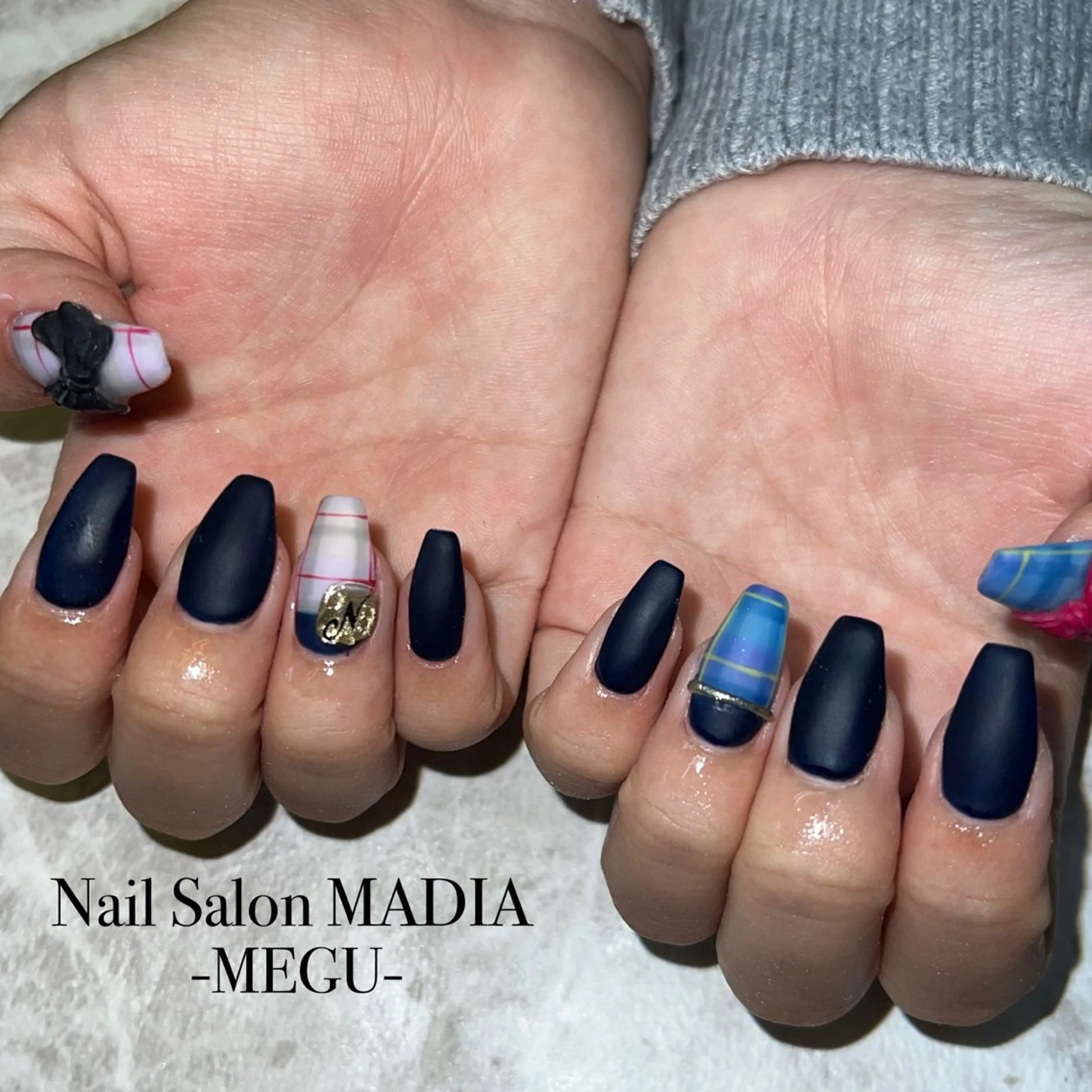 ネイル MADIA藤沢所属・MADIA MEGUのネイルデザイン