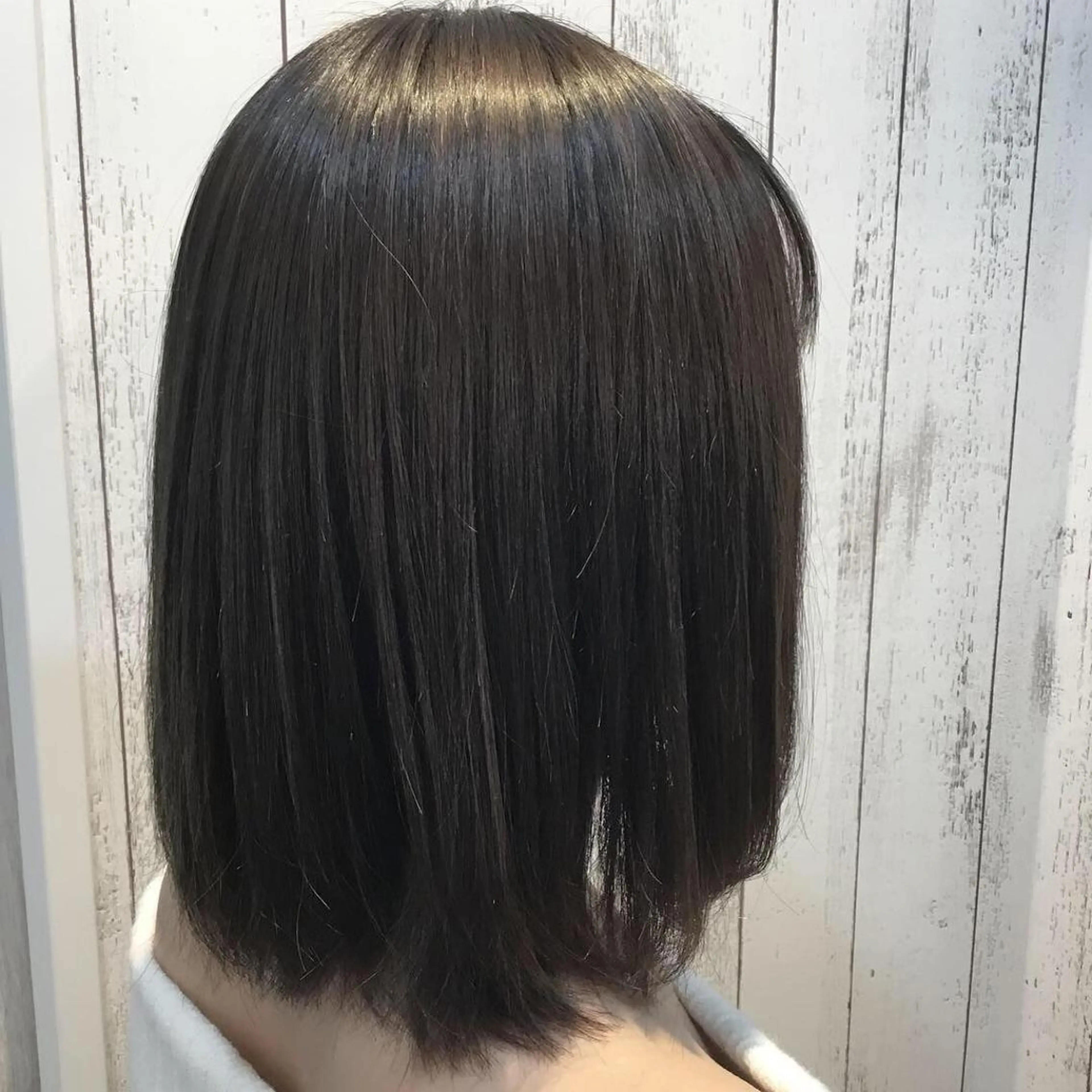 ミディアム カラー パーマ 金崎 新吾のヘアスタイル