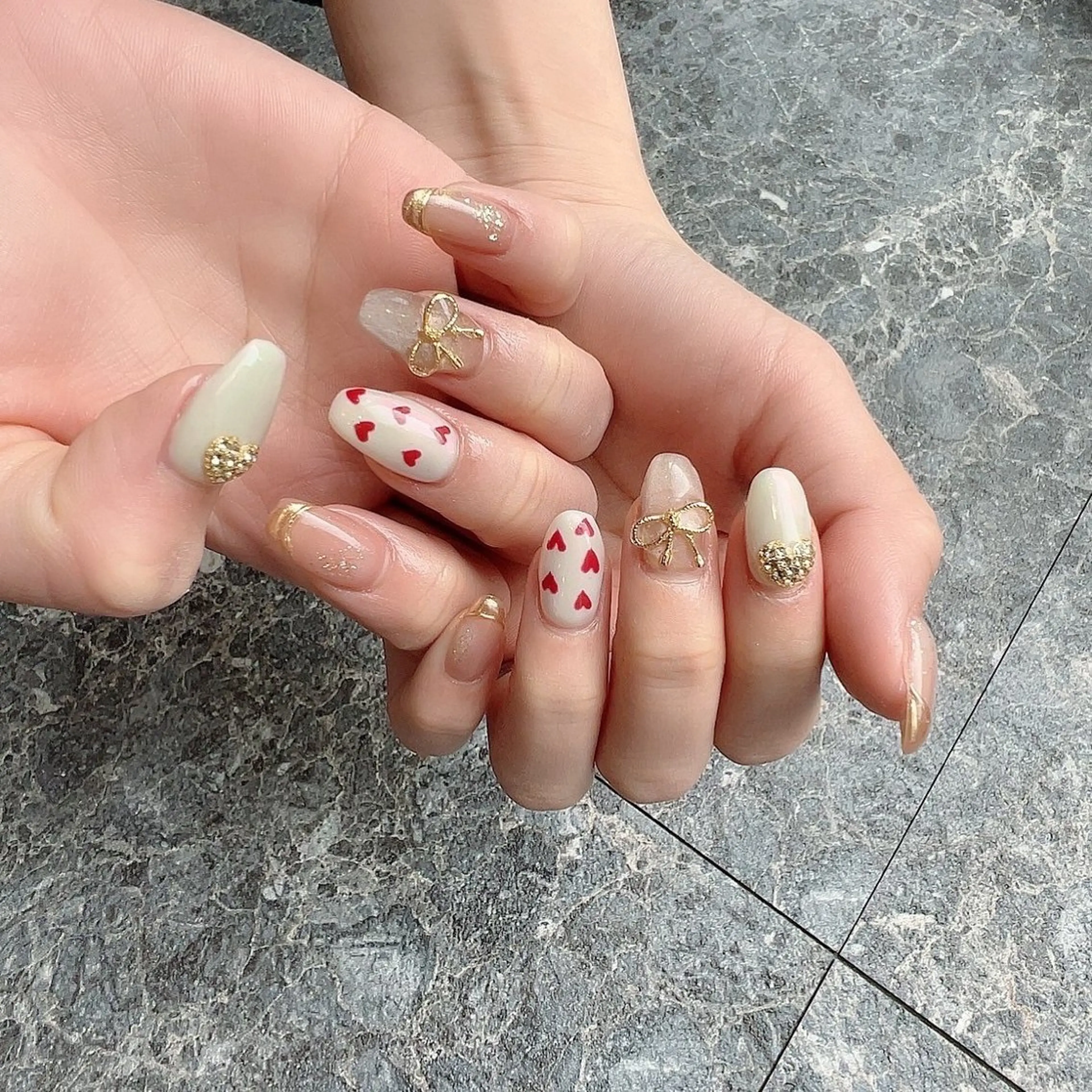 ネイル salon AQUA MIKAのネイルデザイン