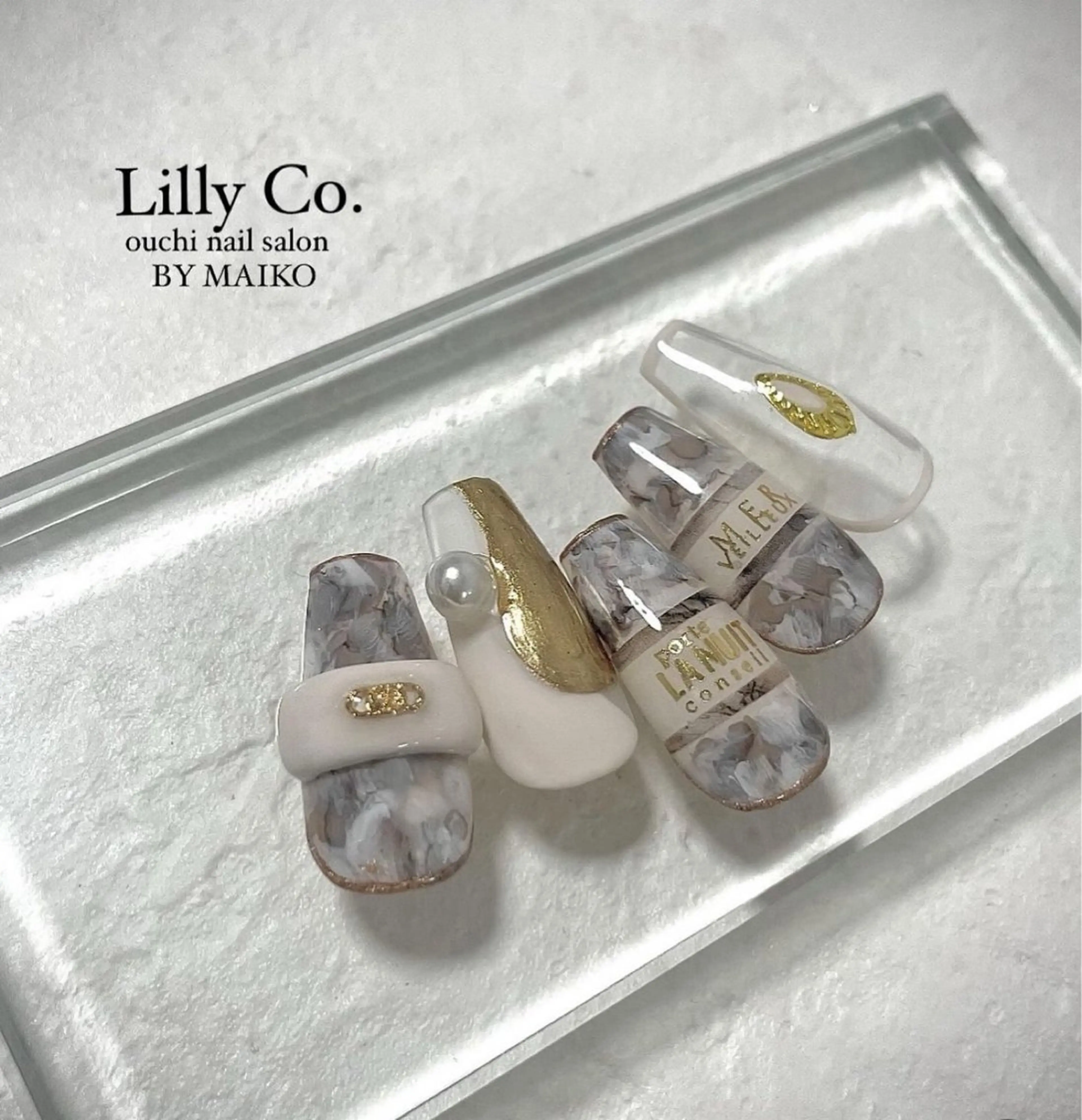 ネイル ハンドネイル ハンドケア Lilly Co.のネイルデザイン