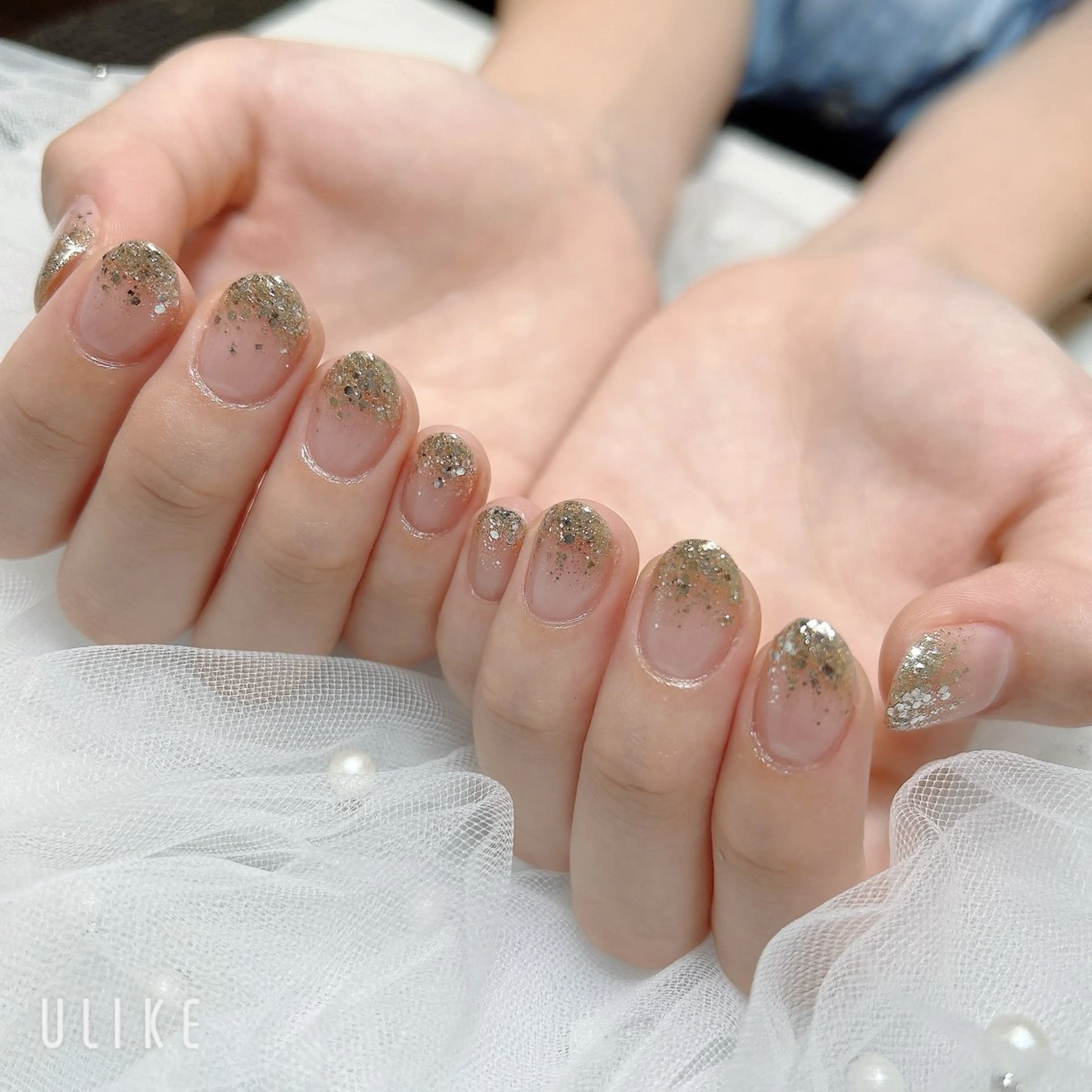 ネイル ジェルネイル ラメ(グリッター) ラメグラデーション ハンドネイル EmaNail天満橋店所属・EmaNail Risaのネイルデザイン