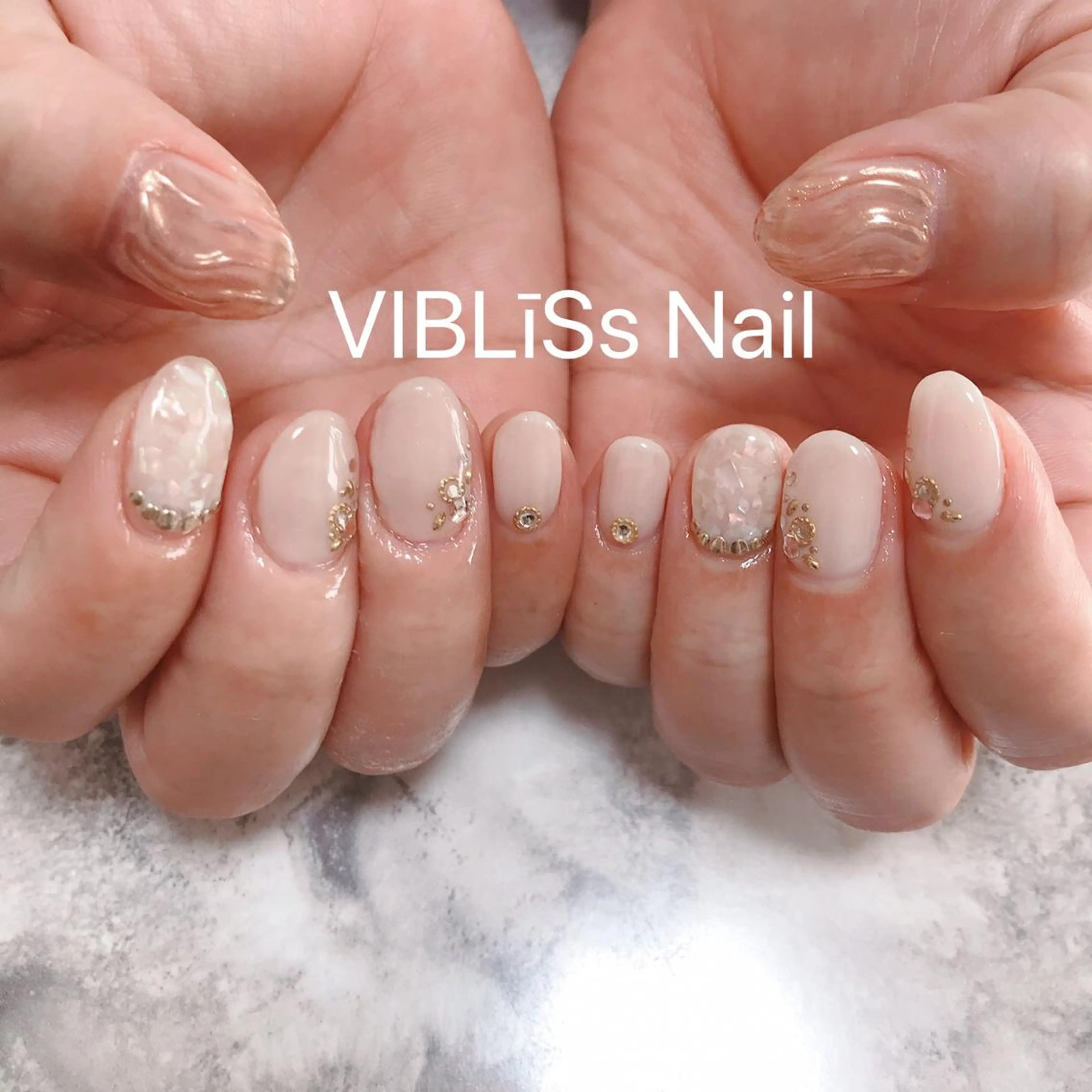 ネイル VIBLīSs nailのネイルデザイン