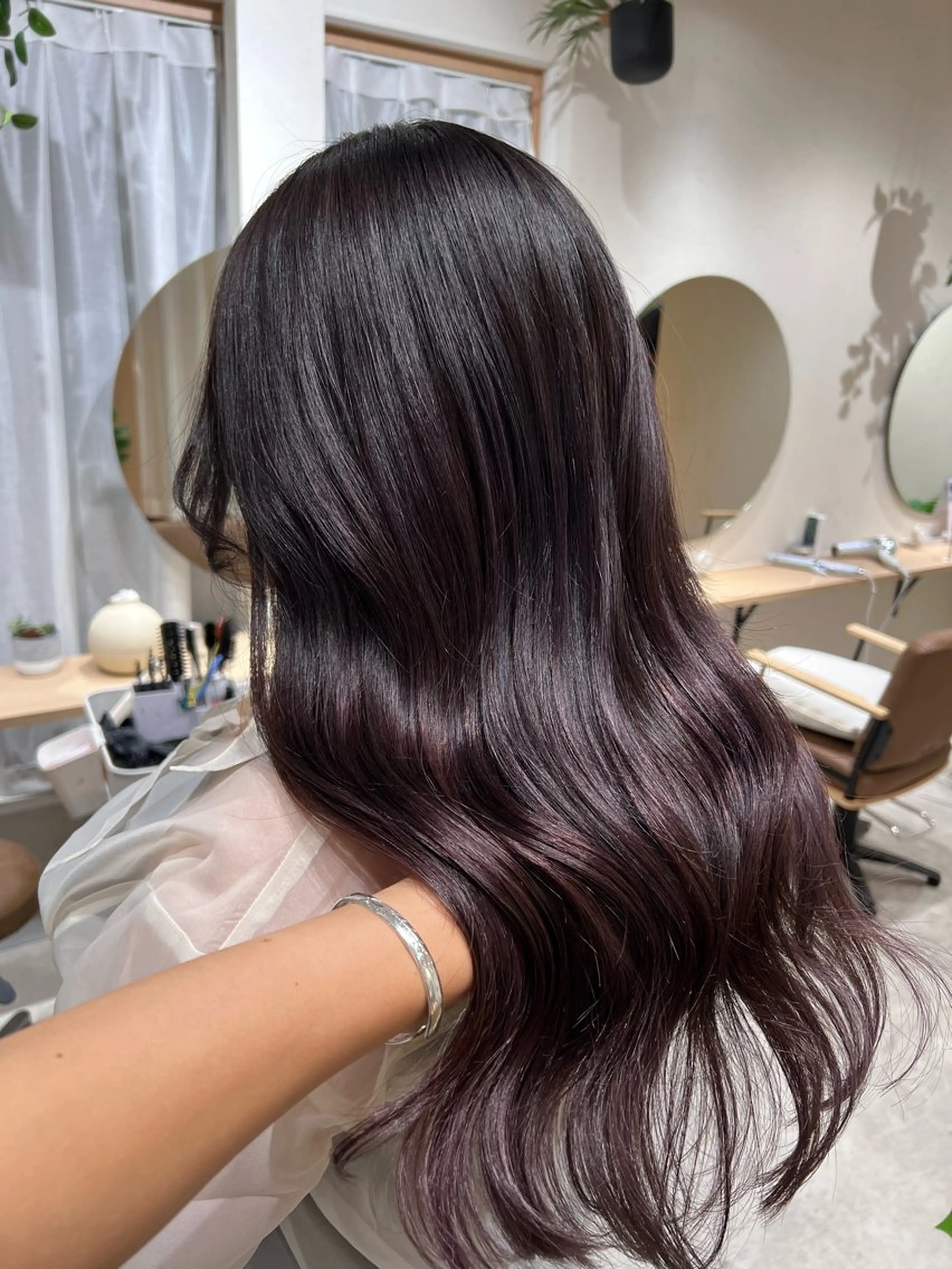 ロング レイヤーカット ヘアカラー Day .1のヘアスタイル