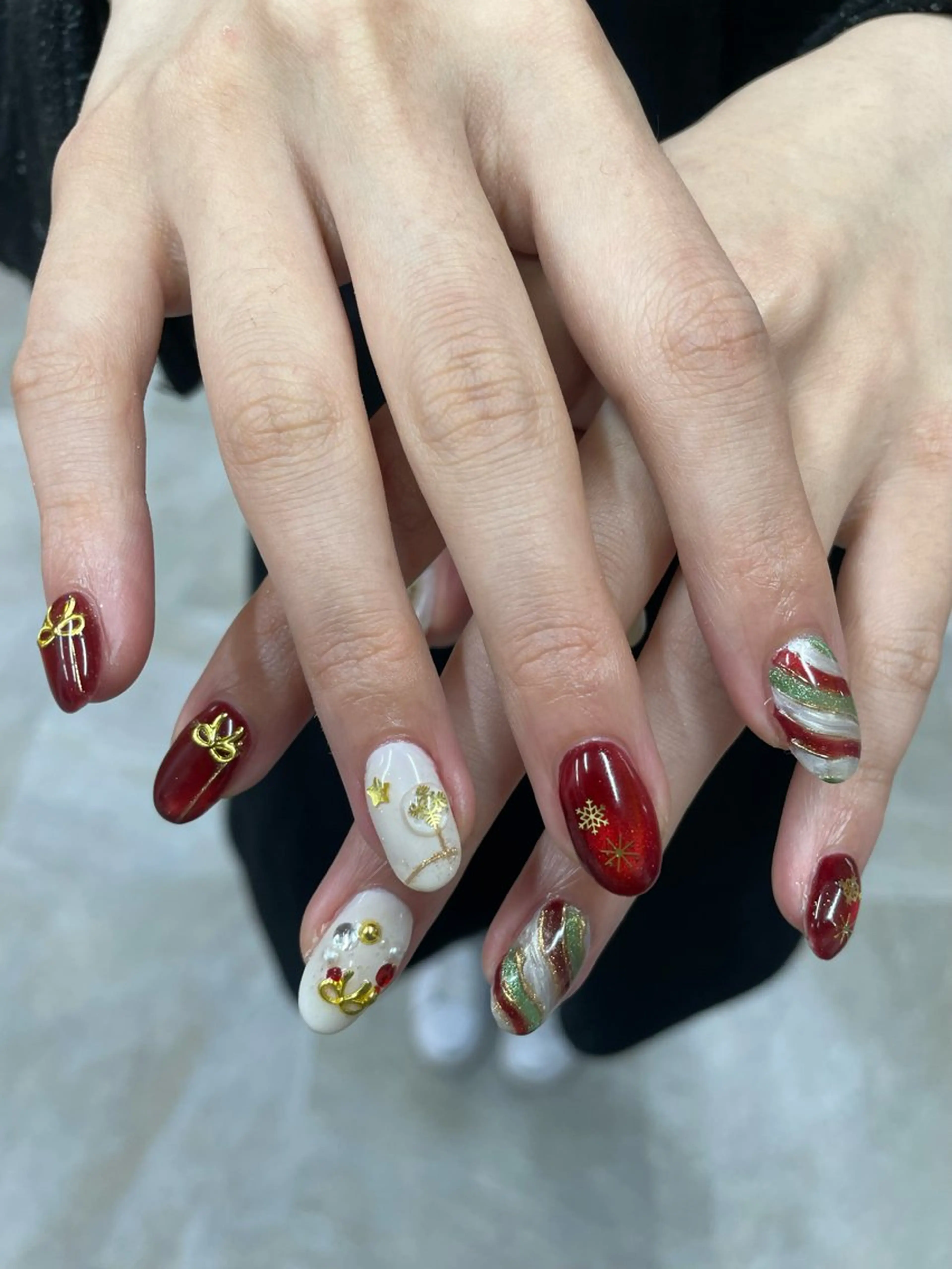 ネイル ハンドネイル ひめか🫁 推し概念・個性派のネイルデザイン