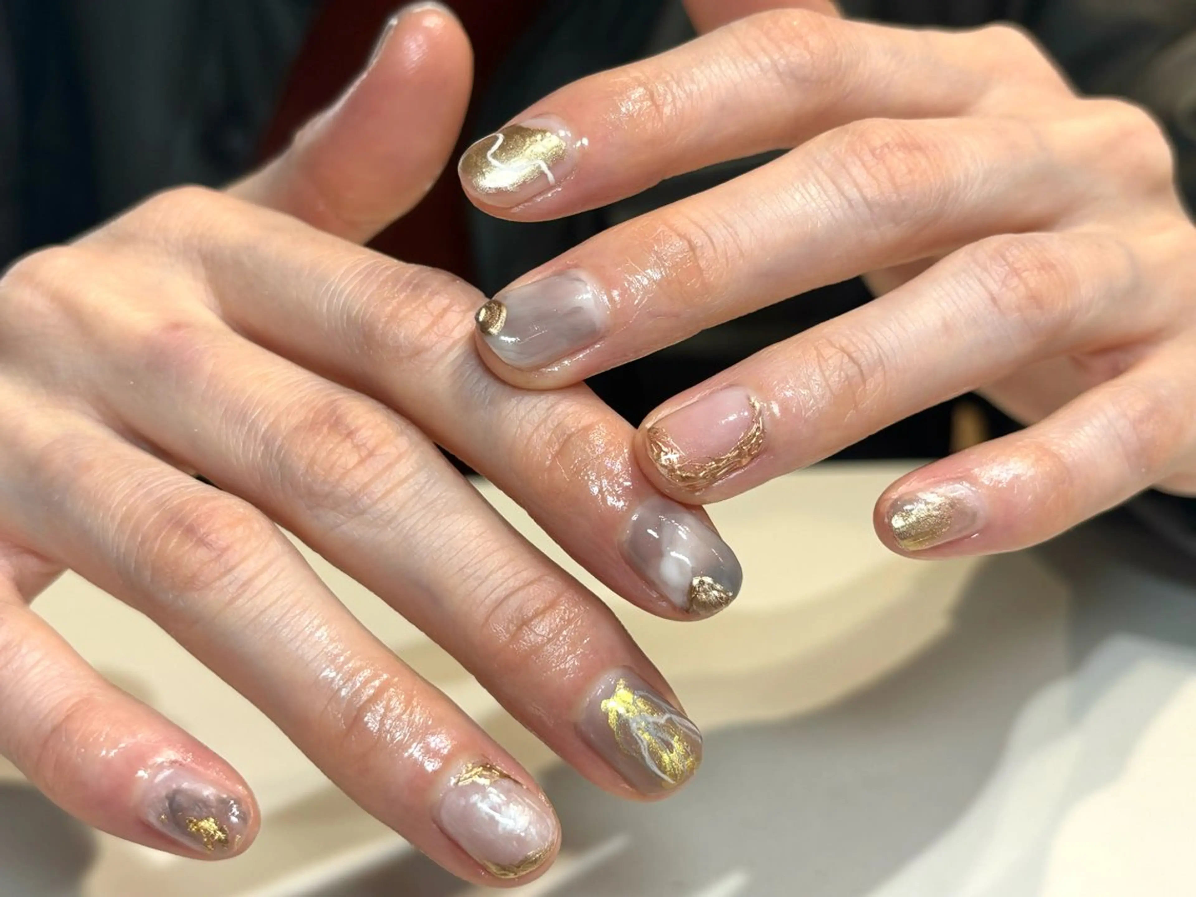 ネイル フットネイル フレンチネイル ジェルネイル グラデーション マグネットネイル ハンドネイル ヘアー.ネイル二刀流 misa🫧のヘアスタイル