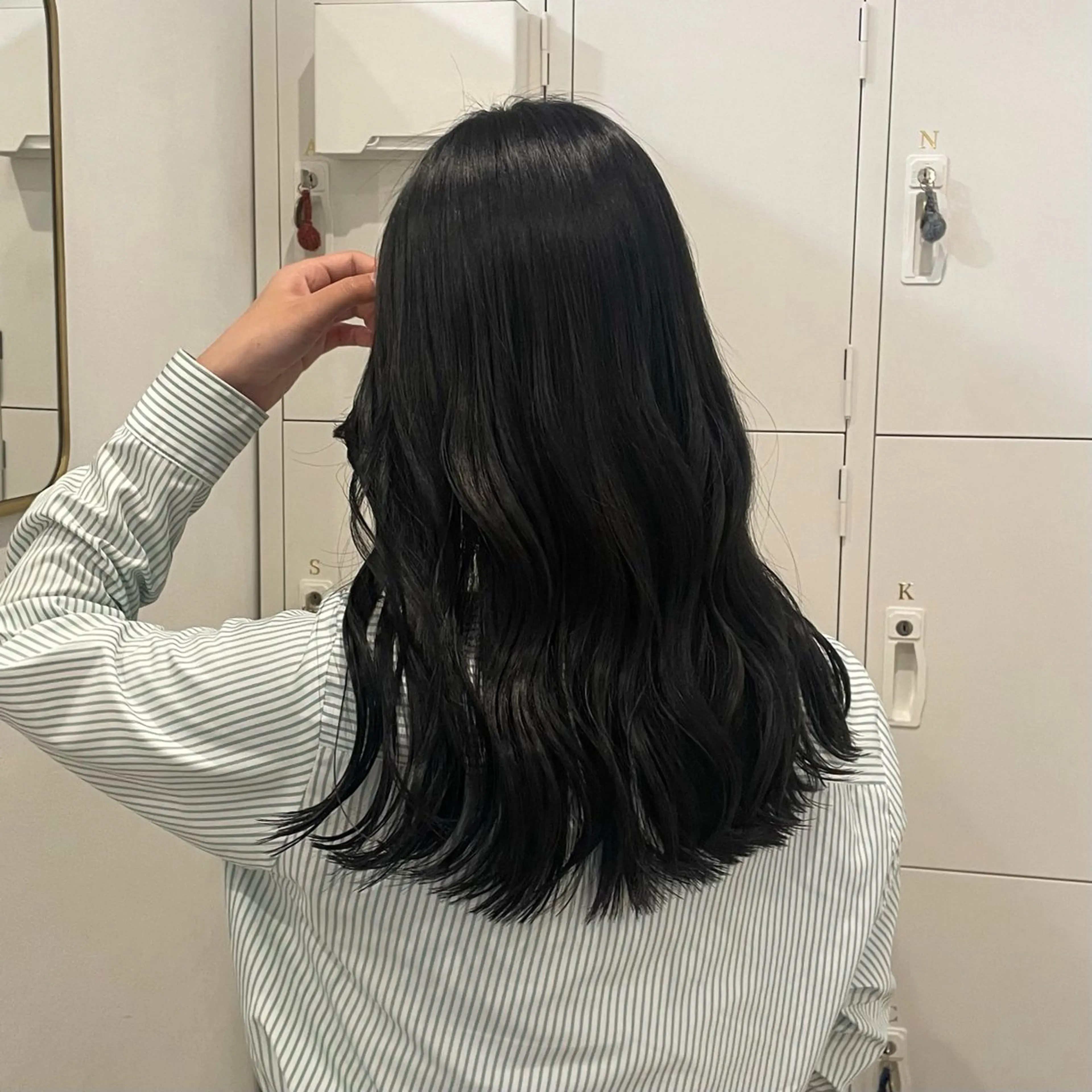 ロング カラー canon/ベージュ /透明感カラーのヘアスタイル