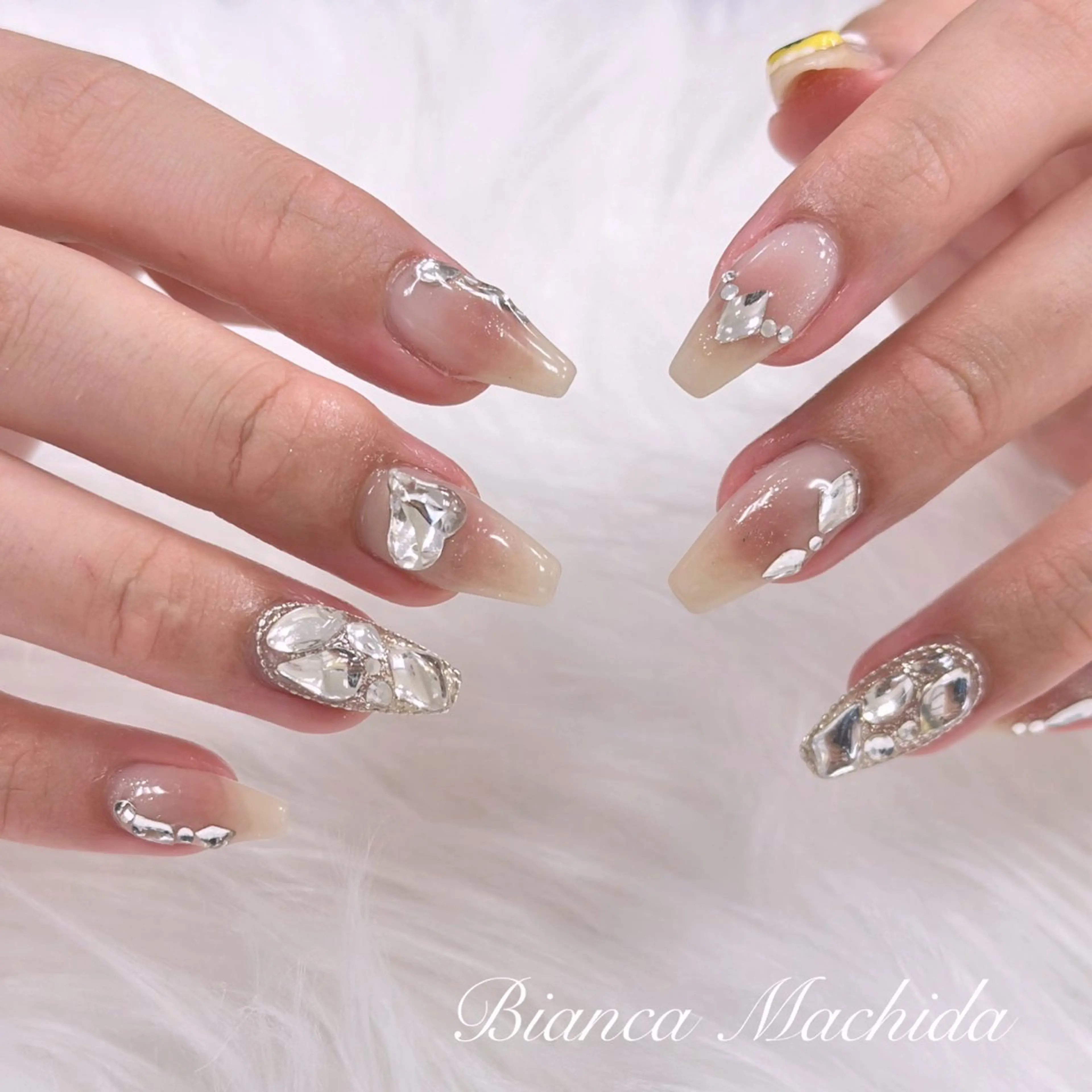 ネイル ハンドネイル Bianca👼🏻 OIKAWAのネイルデザイン