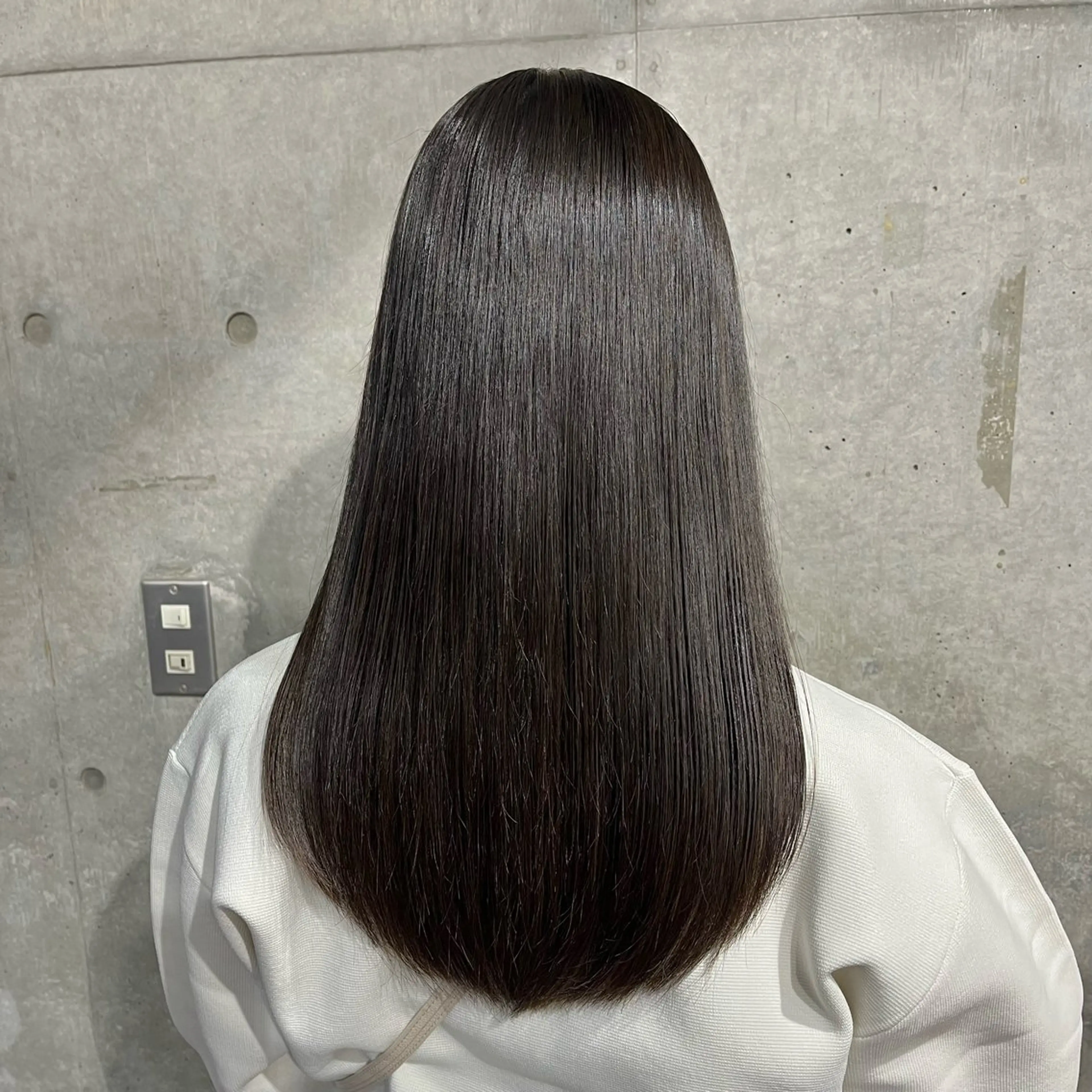 ロング カラー 黒髪 ブルーカラー ブルーブラック 髪質改善 韓国風ヘア ヘアカラー トリートメント 藤澤 夏実/インナーカラーのヘアスタイル