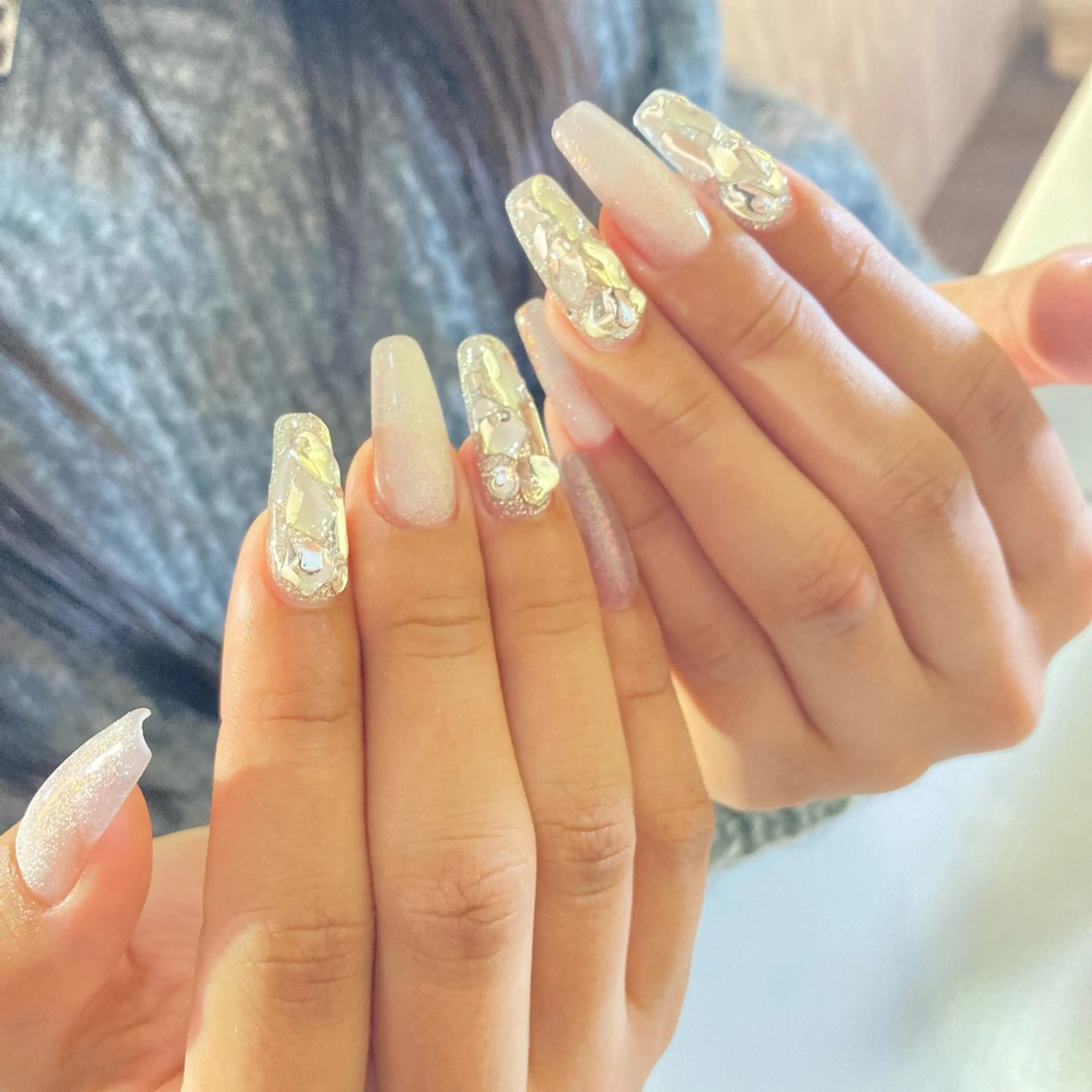 ネイル アートネイル 韓国ネイル マットネイル ミラーネイル ニュアンスネイル 🎀 Divas _Nagoyaのネイルデザイン
