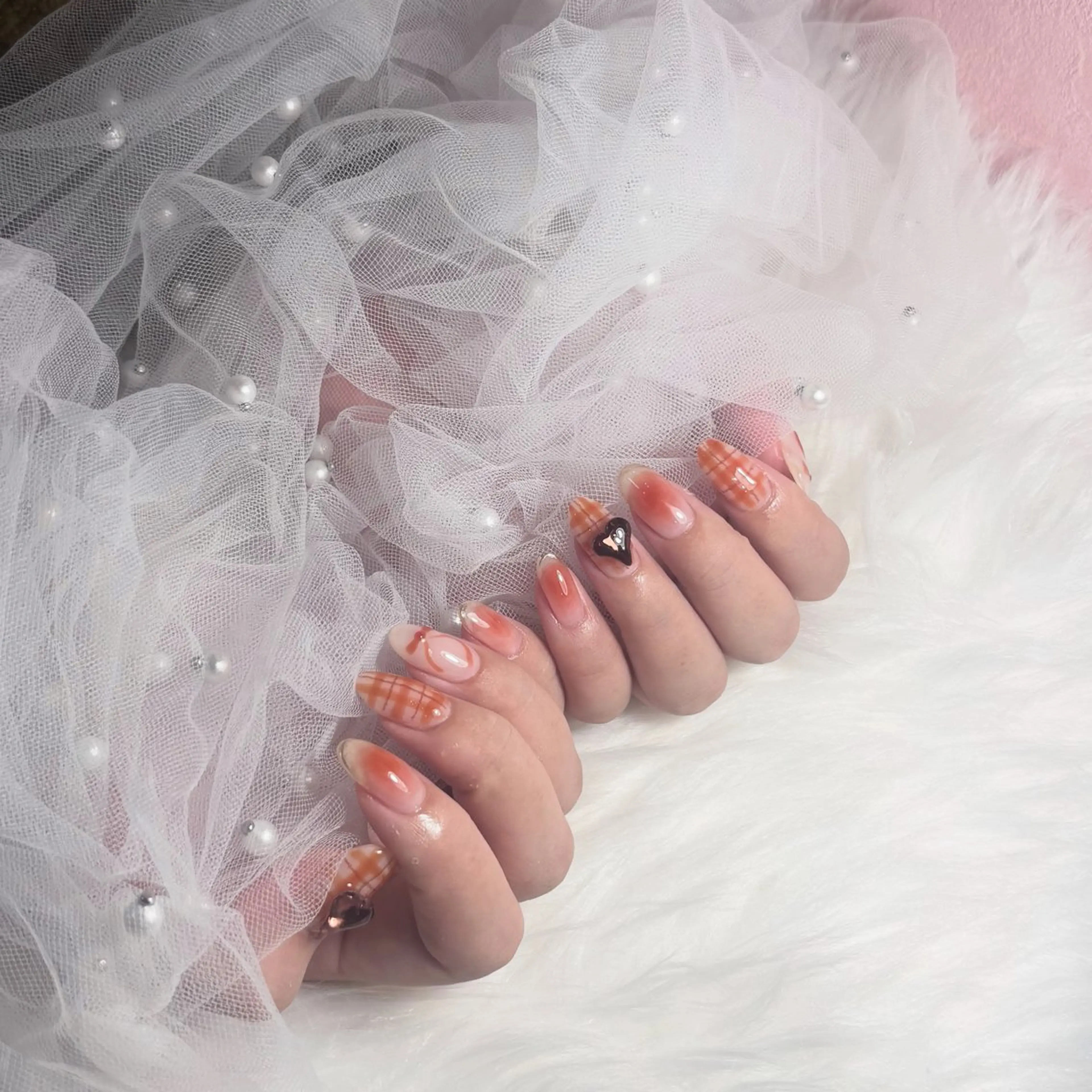 ネイル 持ち込み MIYU .⋆𝜗𝜚のネイルデザイン