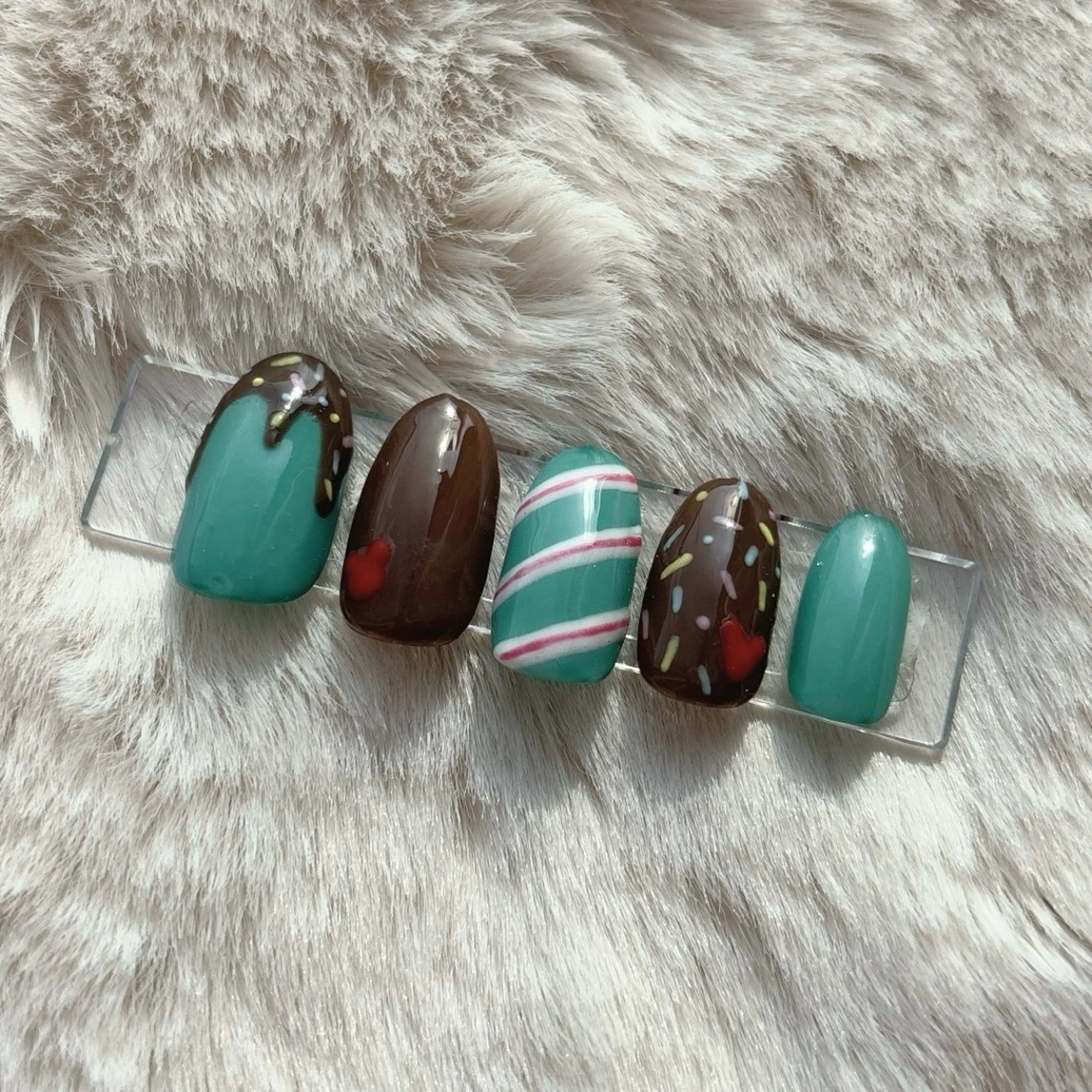 ネイル ハンドネイル 國本 由奈のネイルデザイン