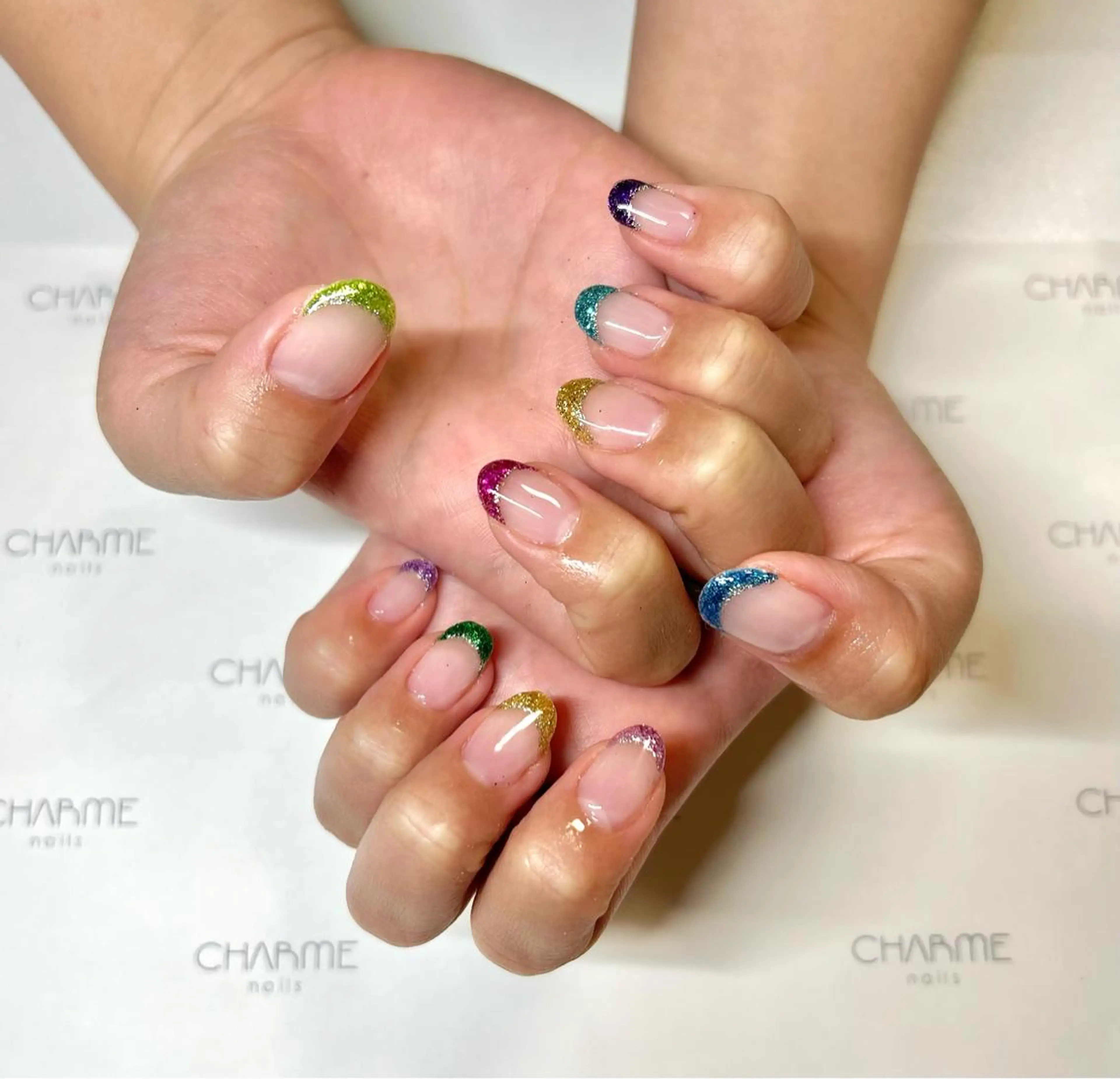 ネイル フレンチネイル ラメ(グリッター) ハンドネイル CHARME 〔RINA〕のネイルデザイン
