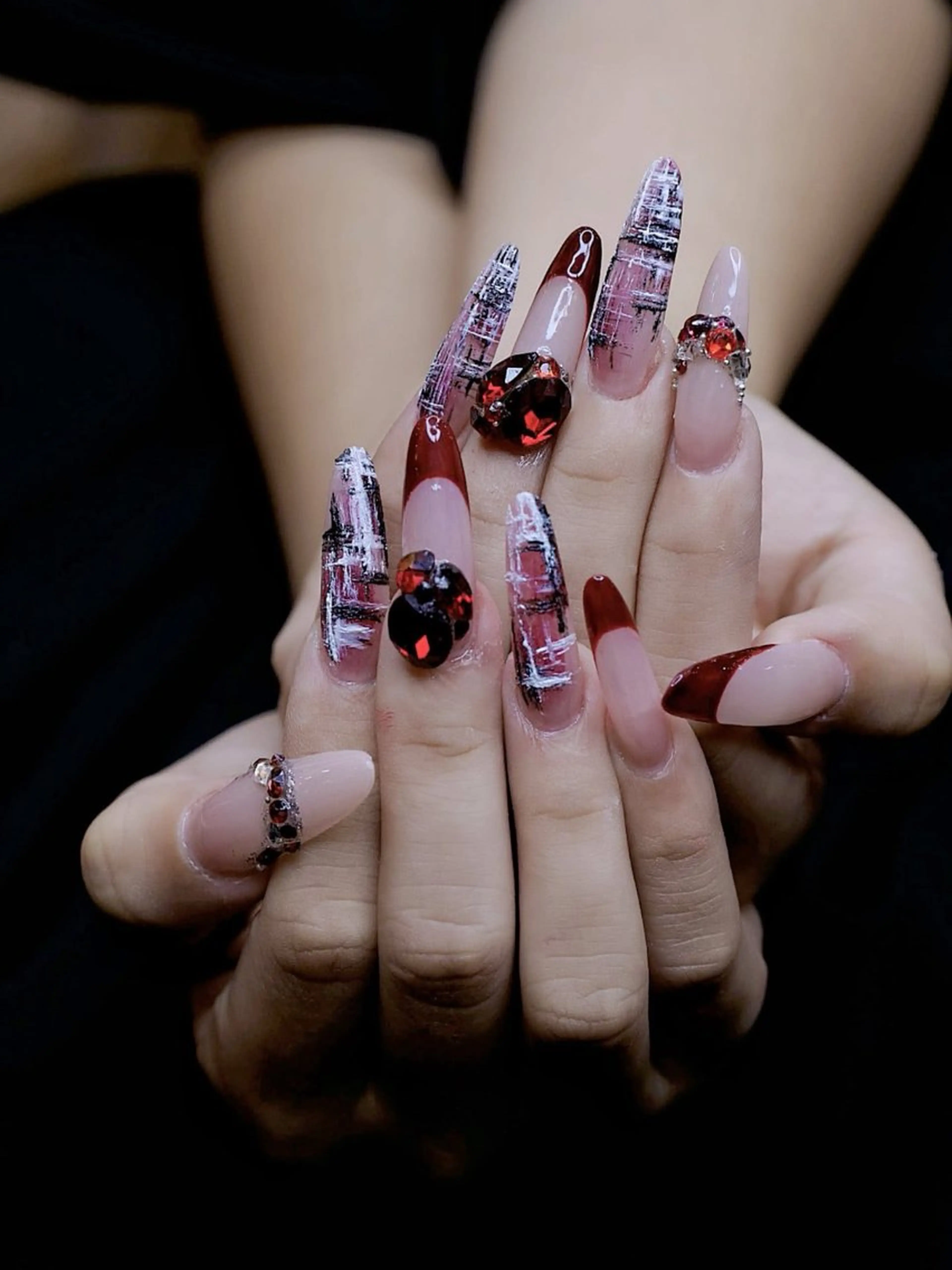 ミディアム mymy beauty所属・ドラ Nailsのネイルデザイン