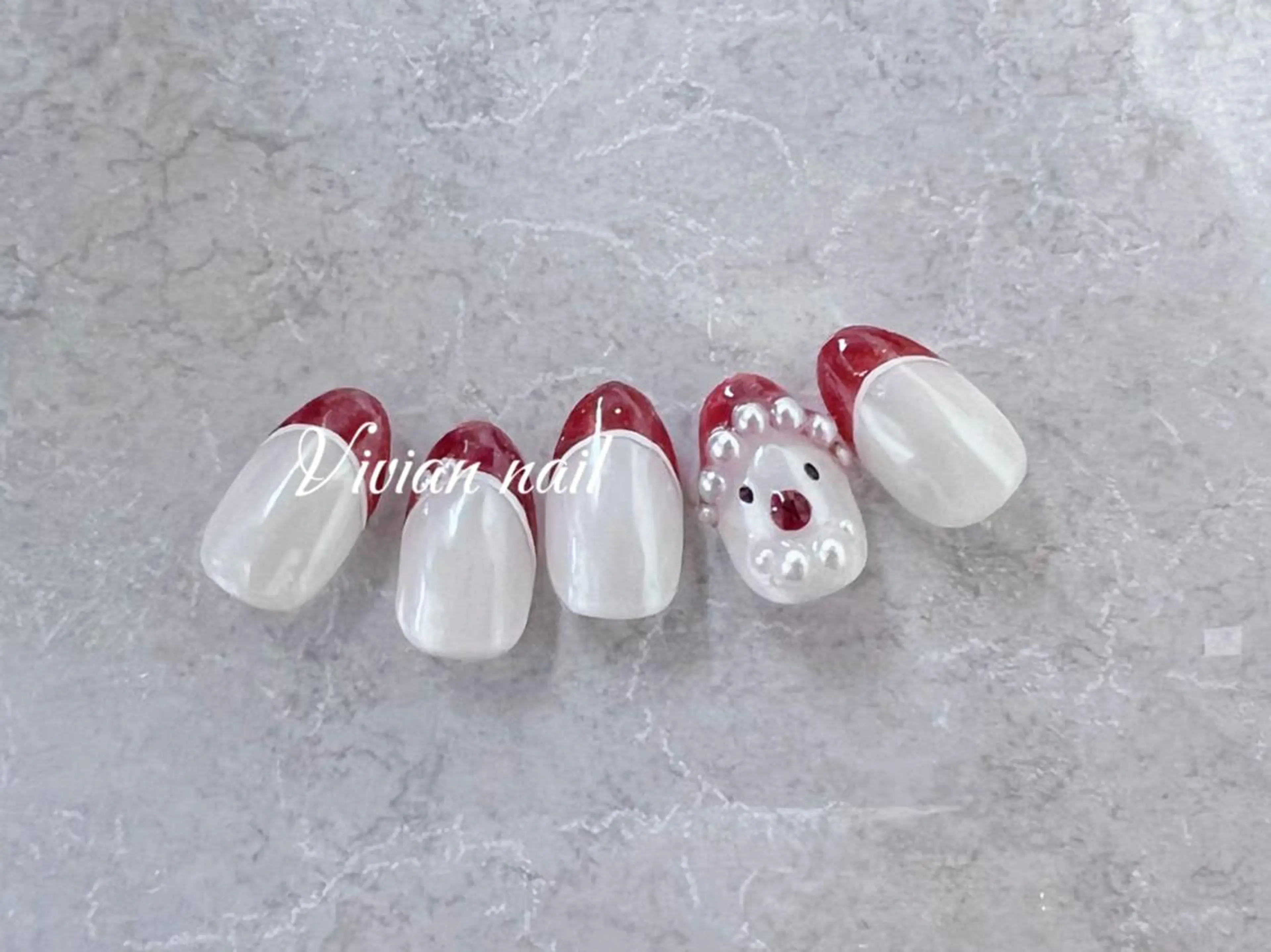 ネイル VIVIAN リサのネイルデザイン
