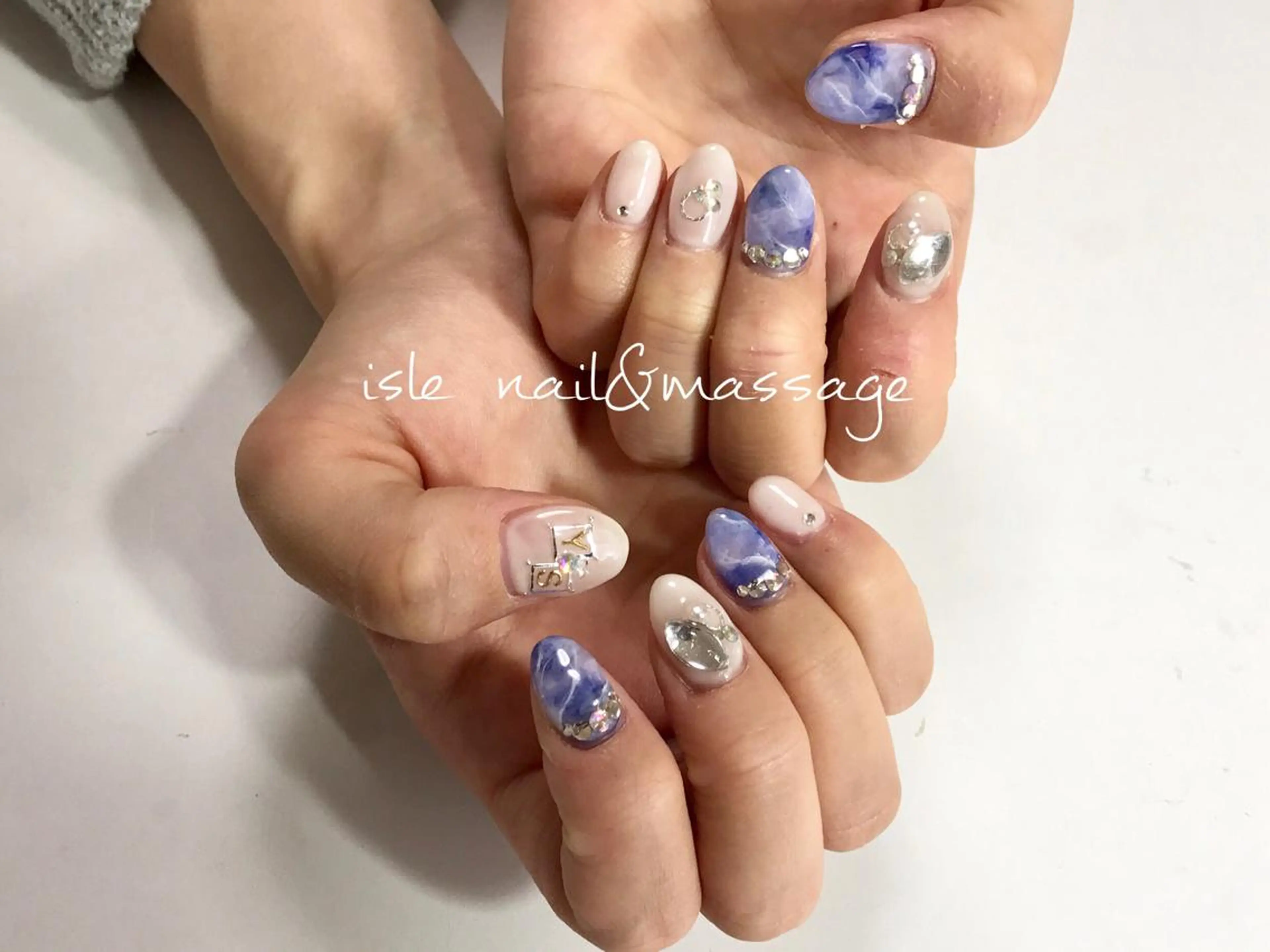 ネイル isle 巻き爪・フットケア専門店所属・【巻き爪・フットケア 専門店】SAKI🕊のネイルデザイン