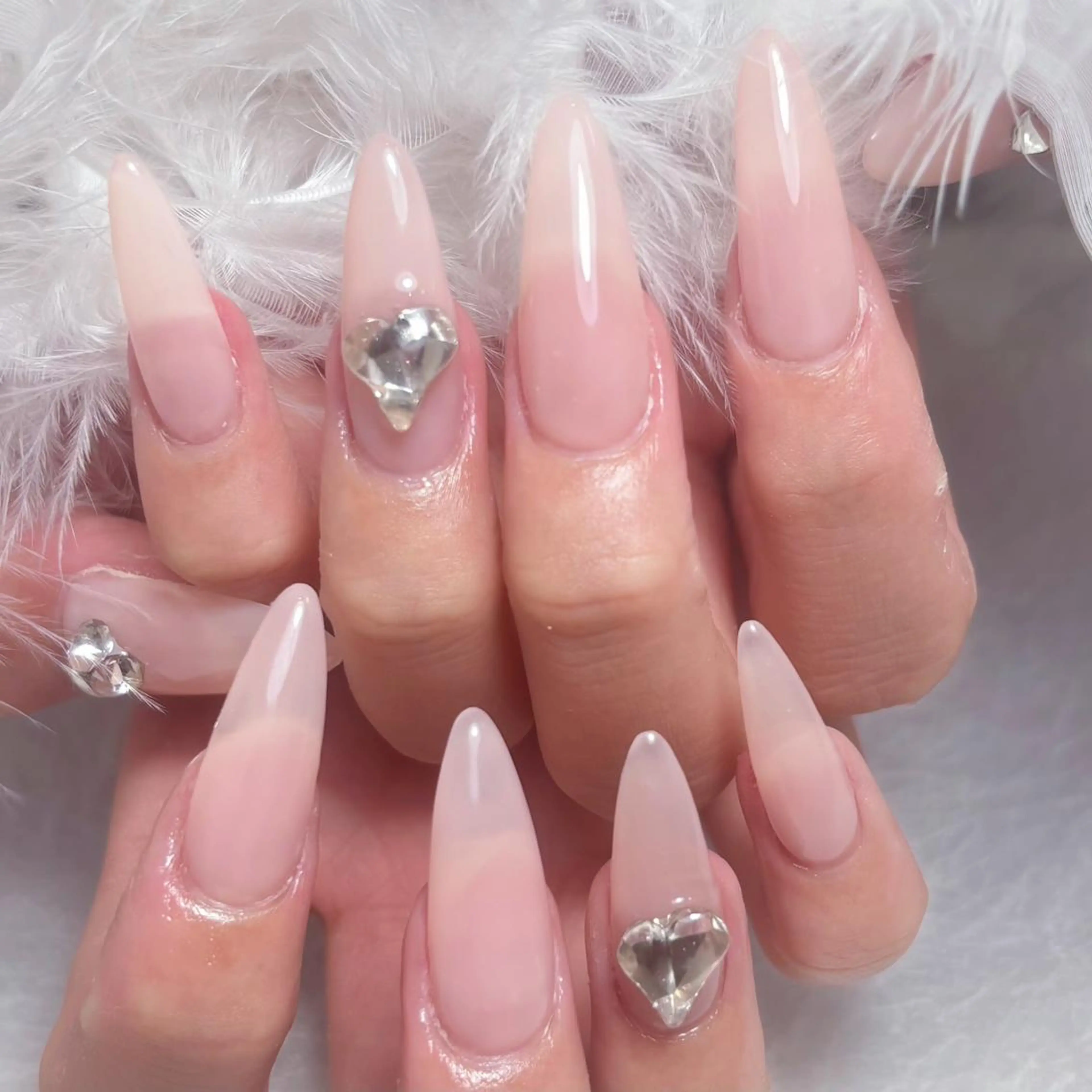 ネイル Diamond 🧚🏻‍♀️のネイルデザイン