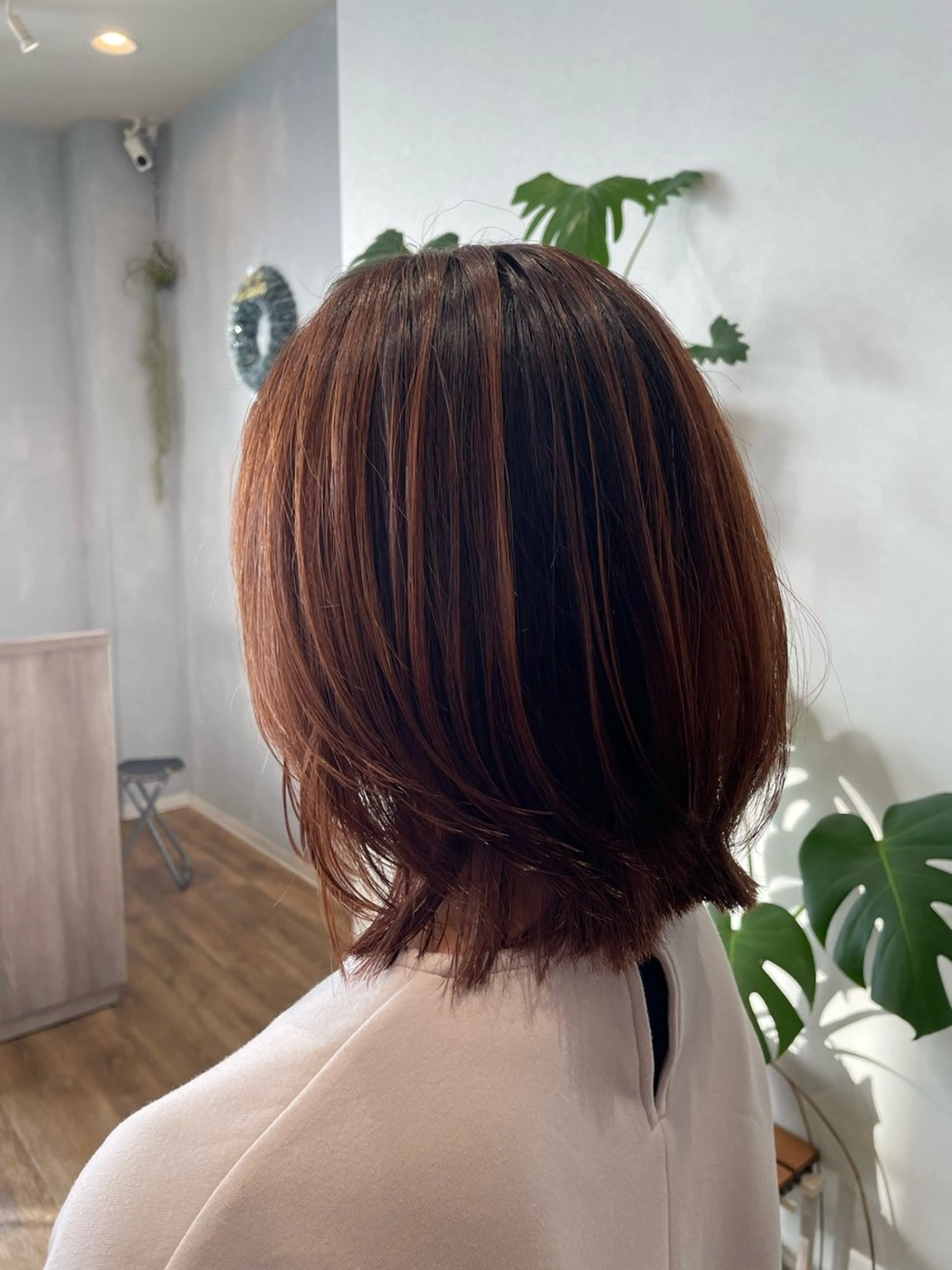 ミディアム ボブレイヤー ボブ レイヤーカット Agu hair lucca所属・白取 太一のヘアスタイル