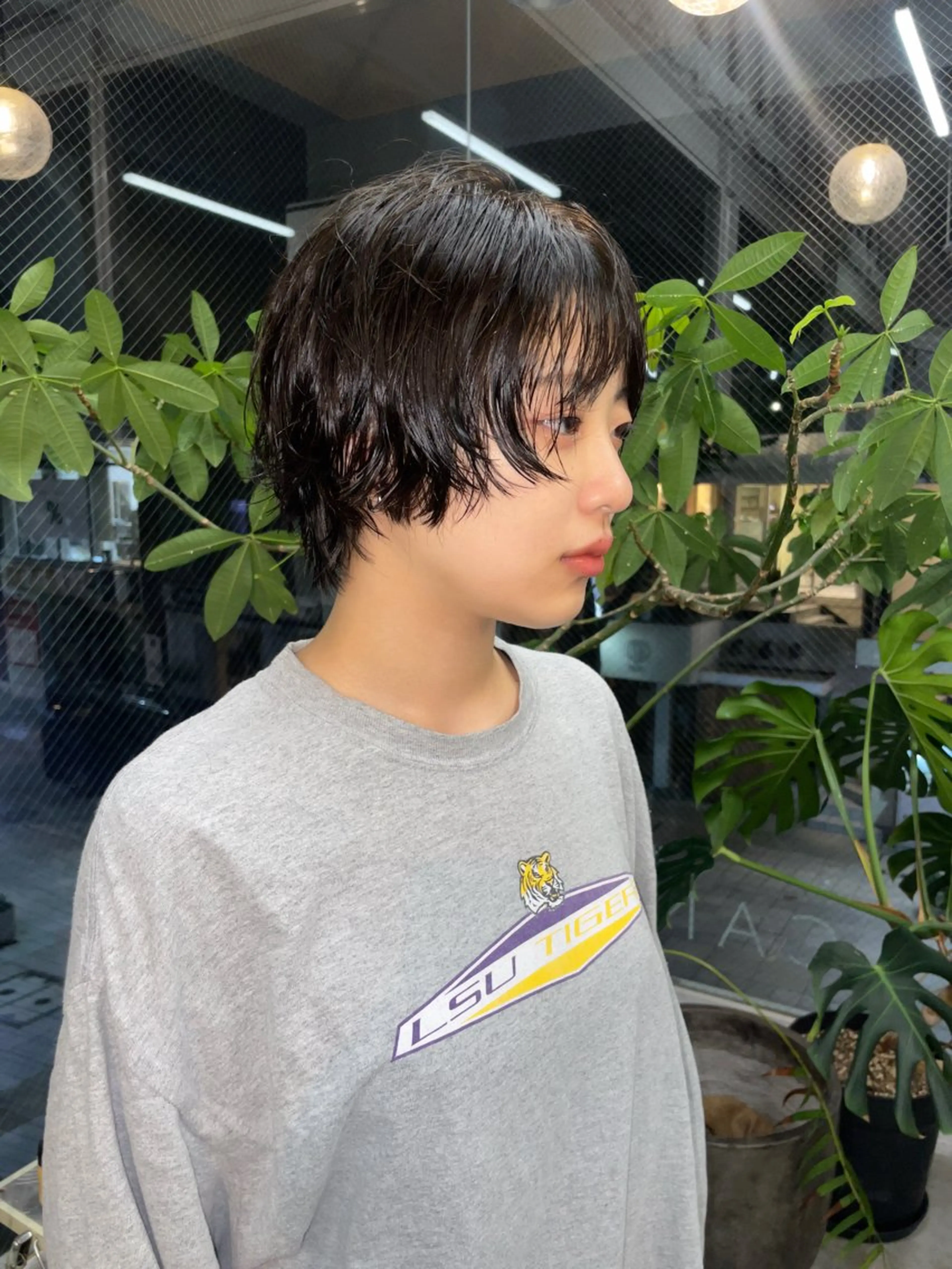 ショート カット 中山 由依子のヘアスタイル