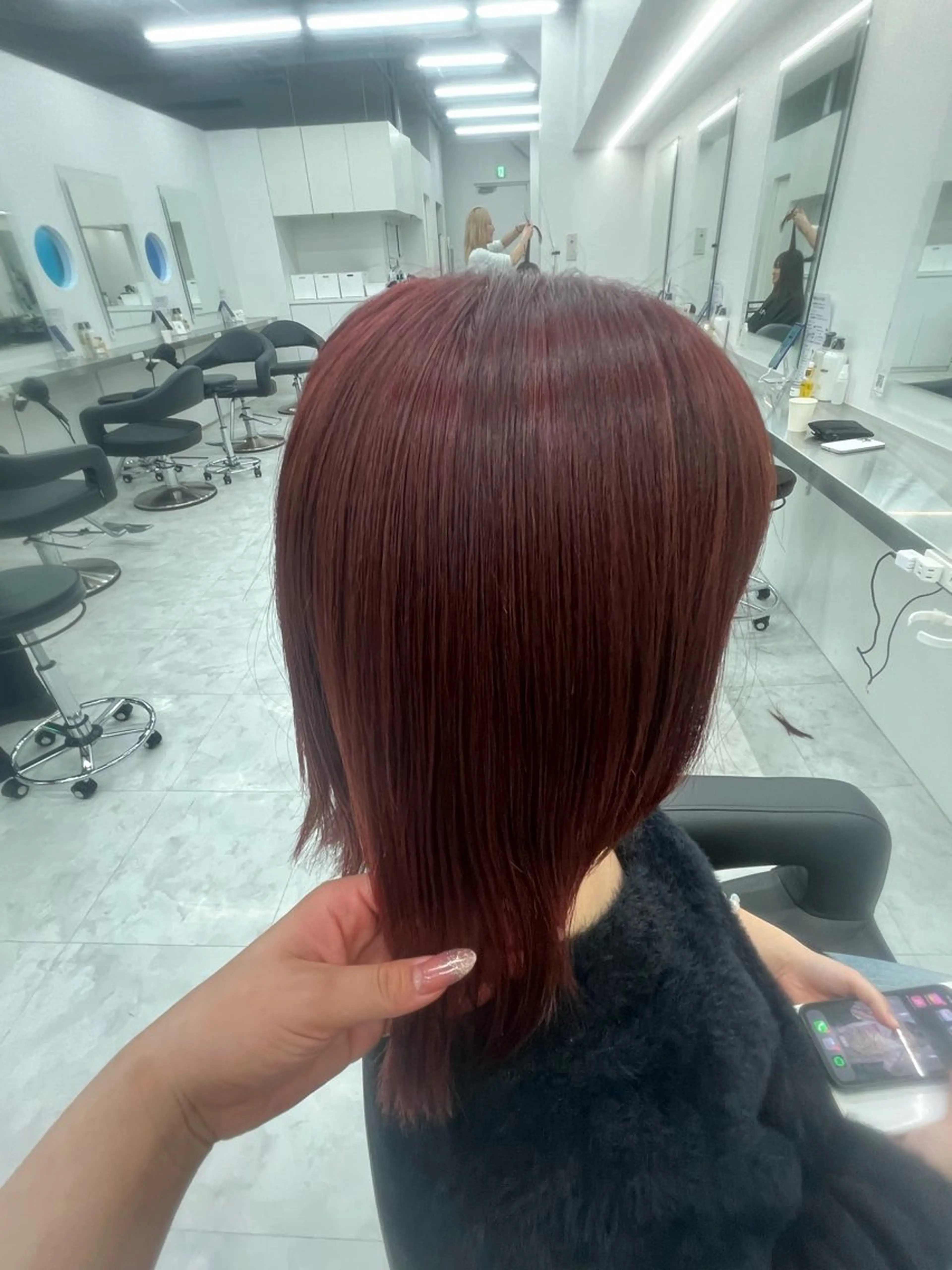 ロング カット ヘアカラー トリートメント ヘアセット 透明感ハイトーンヘア 🤍ririka🤍のヘアスタイル