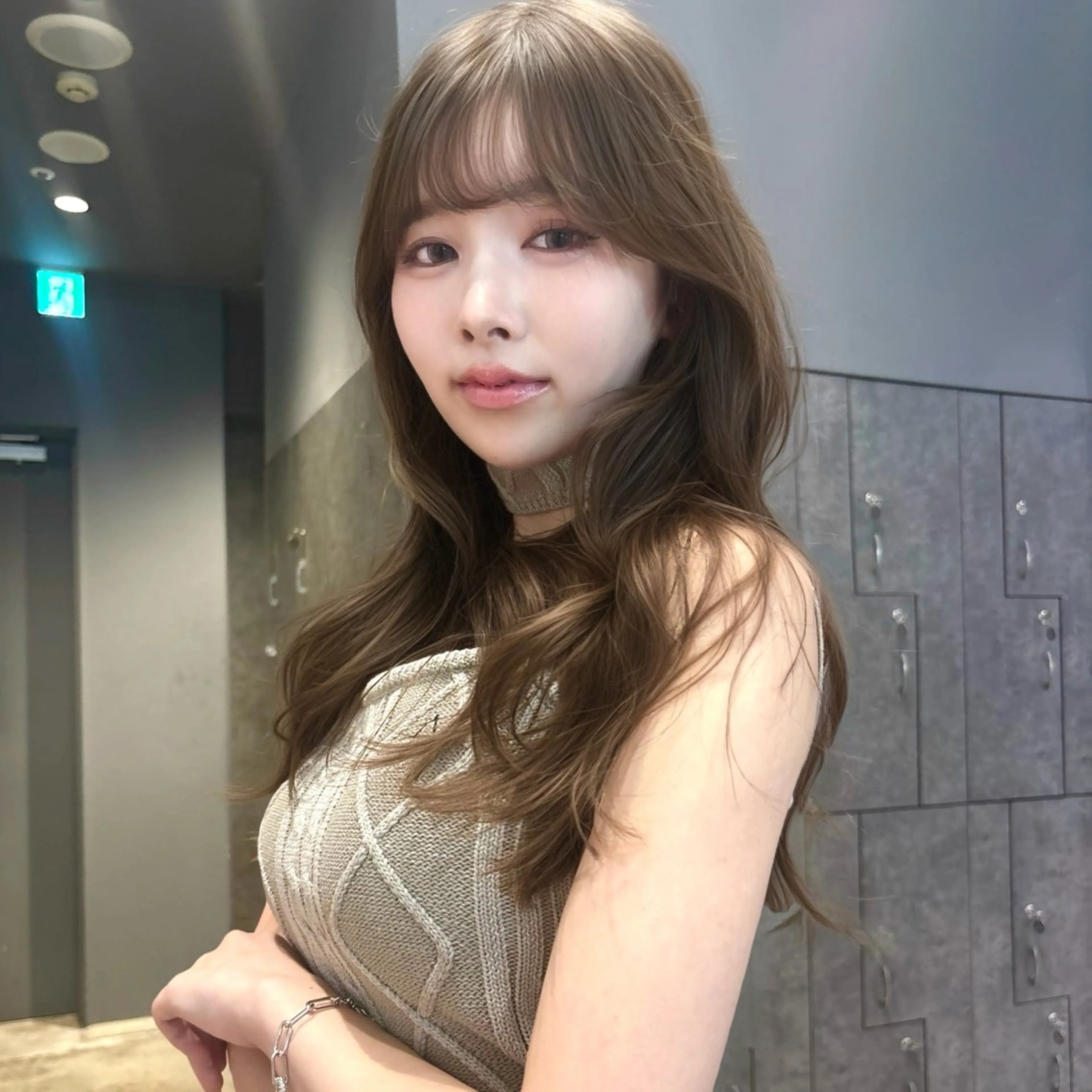 ロング ヘアカラー 🍀銀座美容師🍀 似合わせ/韓国ヘアのヘアスタイル