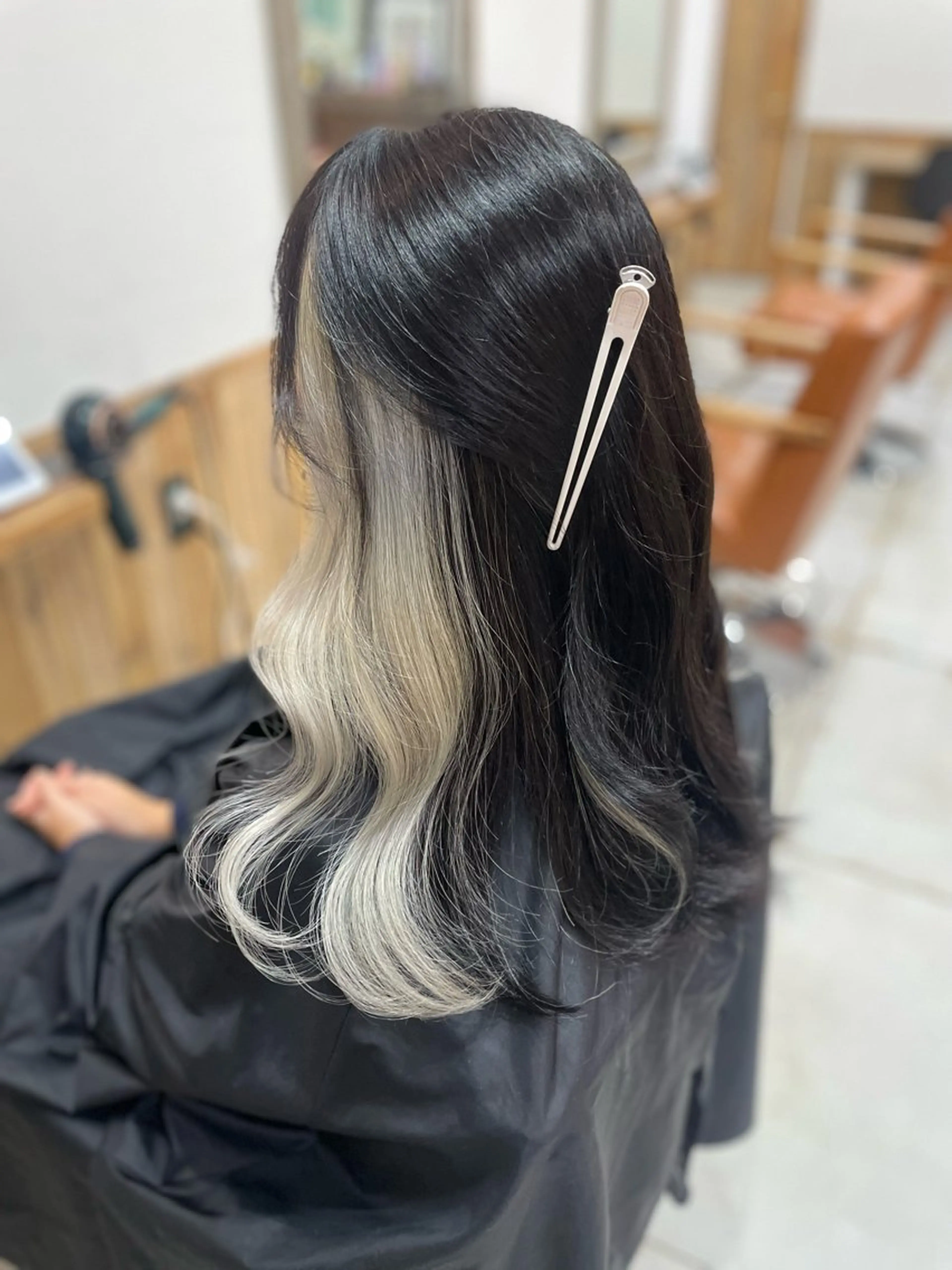 ロング カラー ヘアカラー Kana .のヘアスタイル