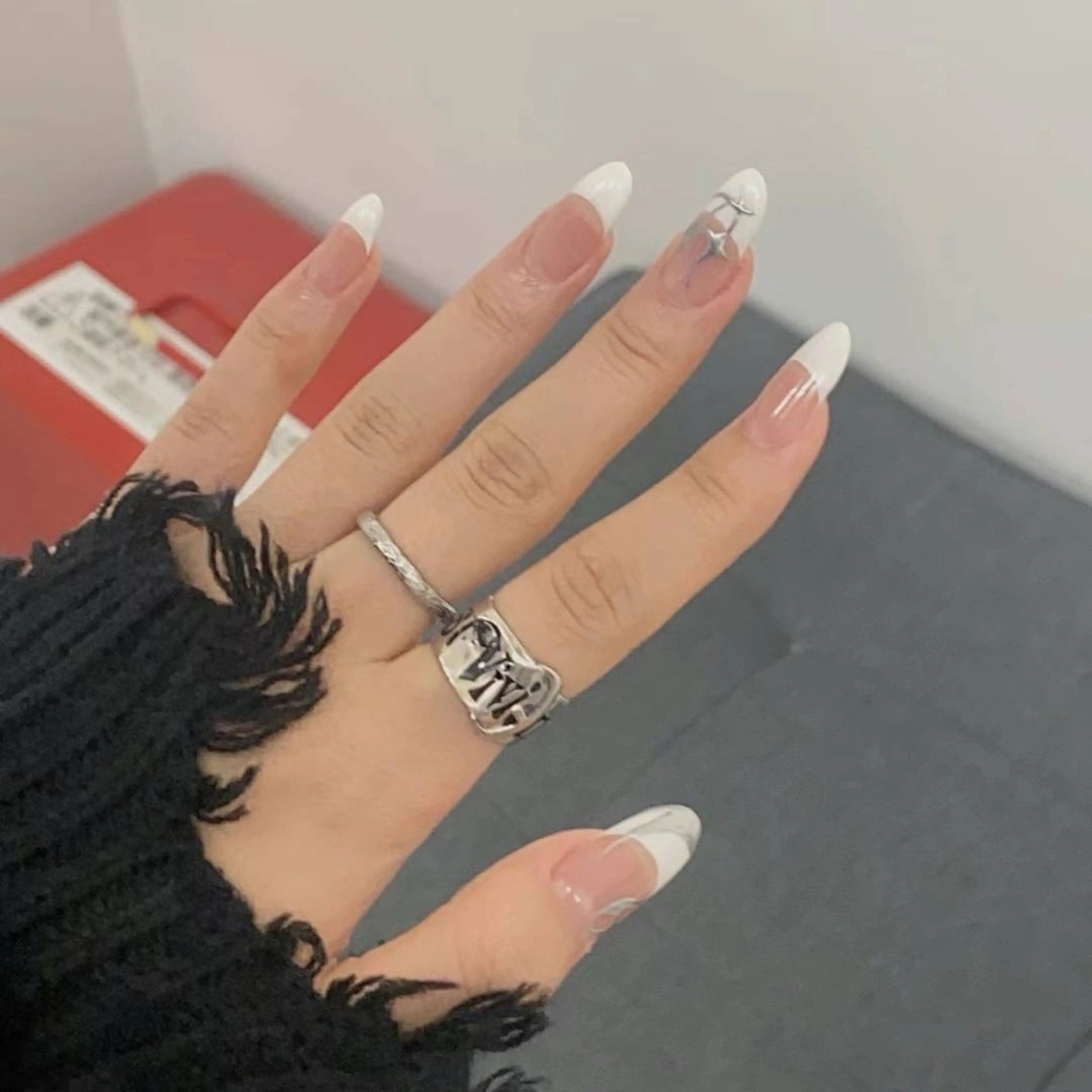 ネイル ハンドネイル ハンドケア 🤩 Yuliaユリアのネイルデザイン