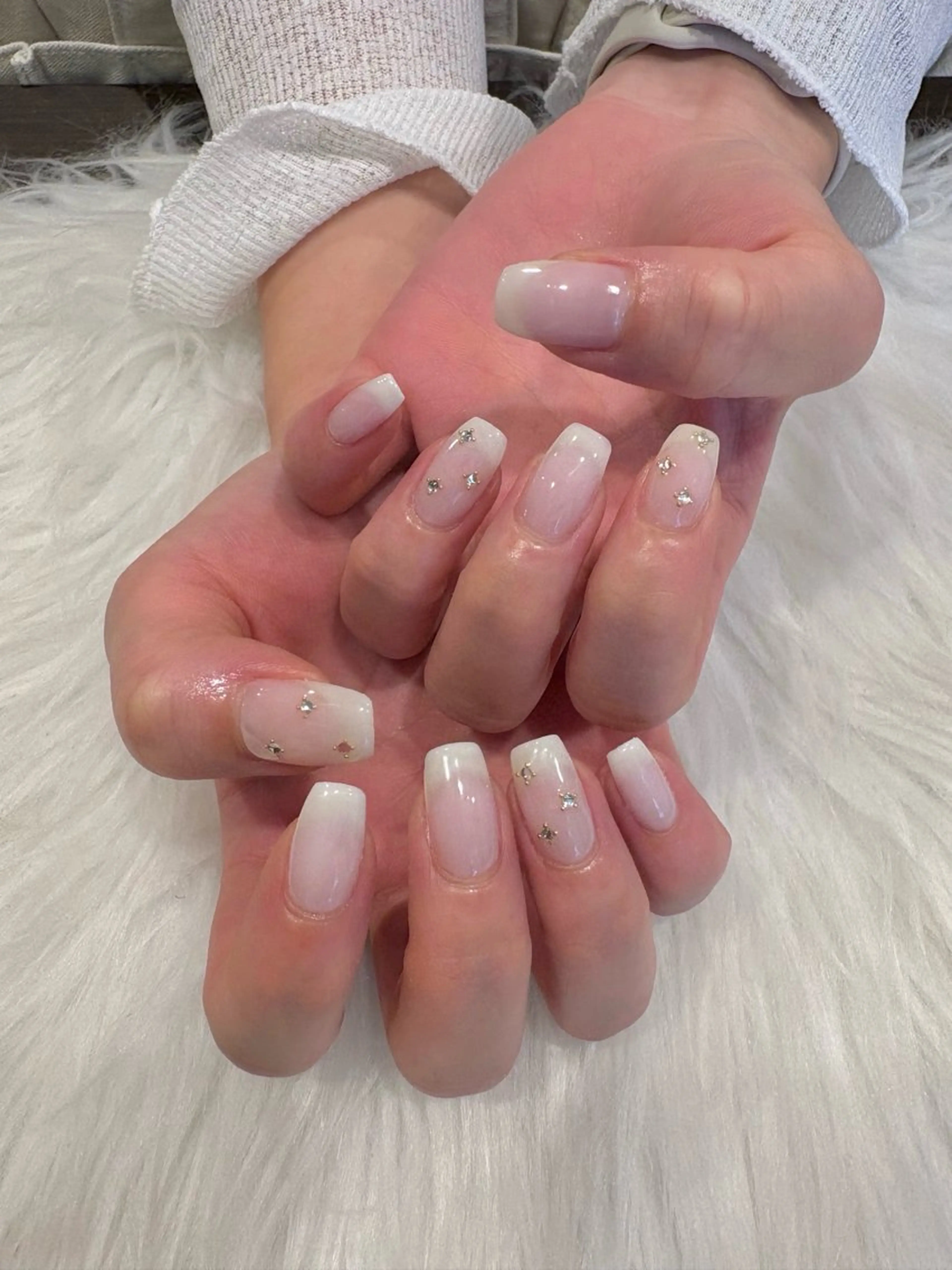 ネイル シンプルネイル ハンドネイル Nobady_ Kotonoのネイルデザイン