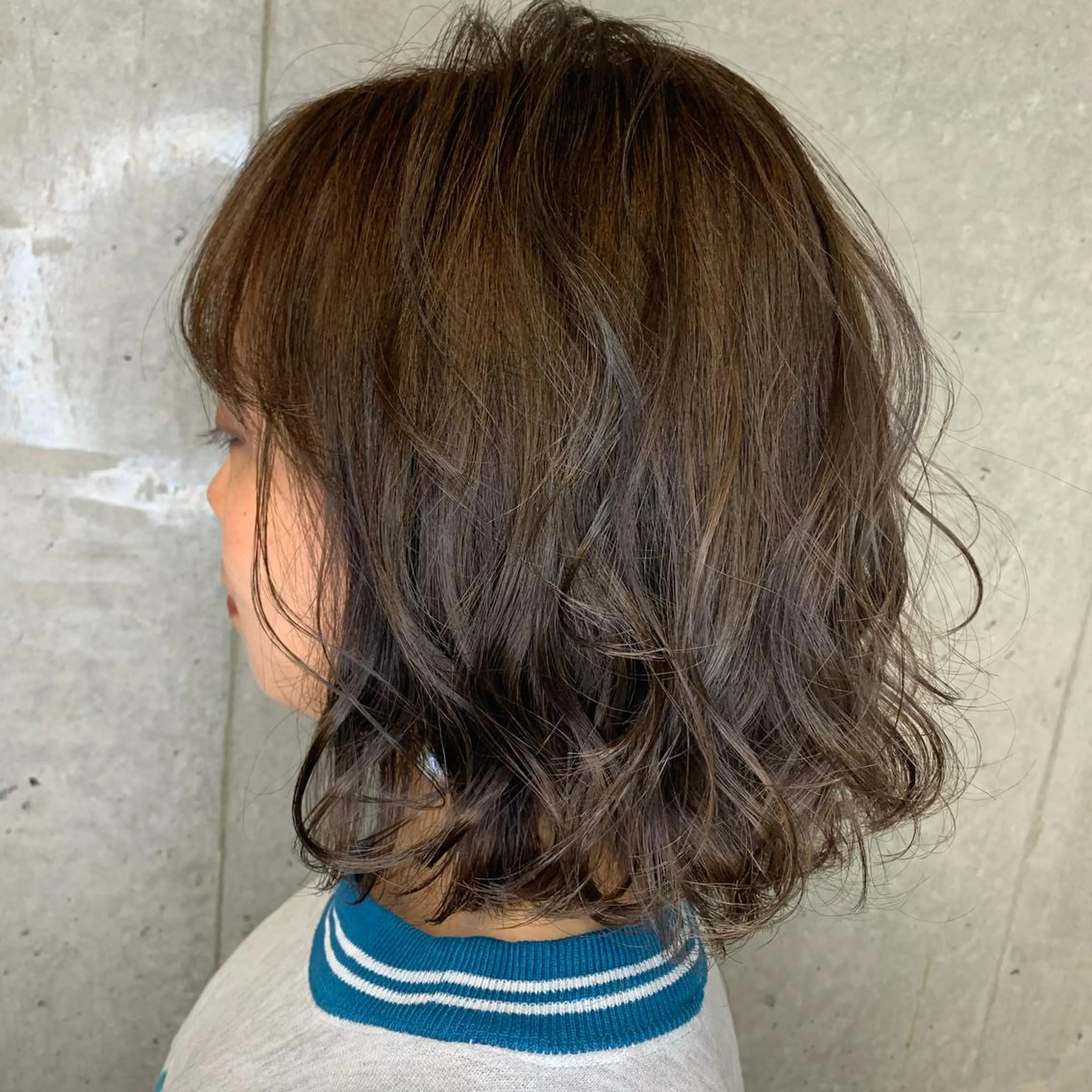 ミディアム カラー アッシュ アッシュブラウン ブラウンカラー FILM hair design所属・梅本 有希のヘアスタイル