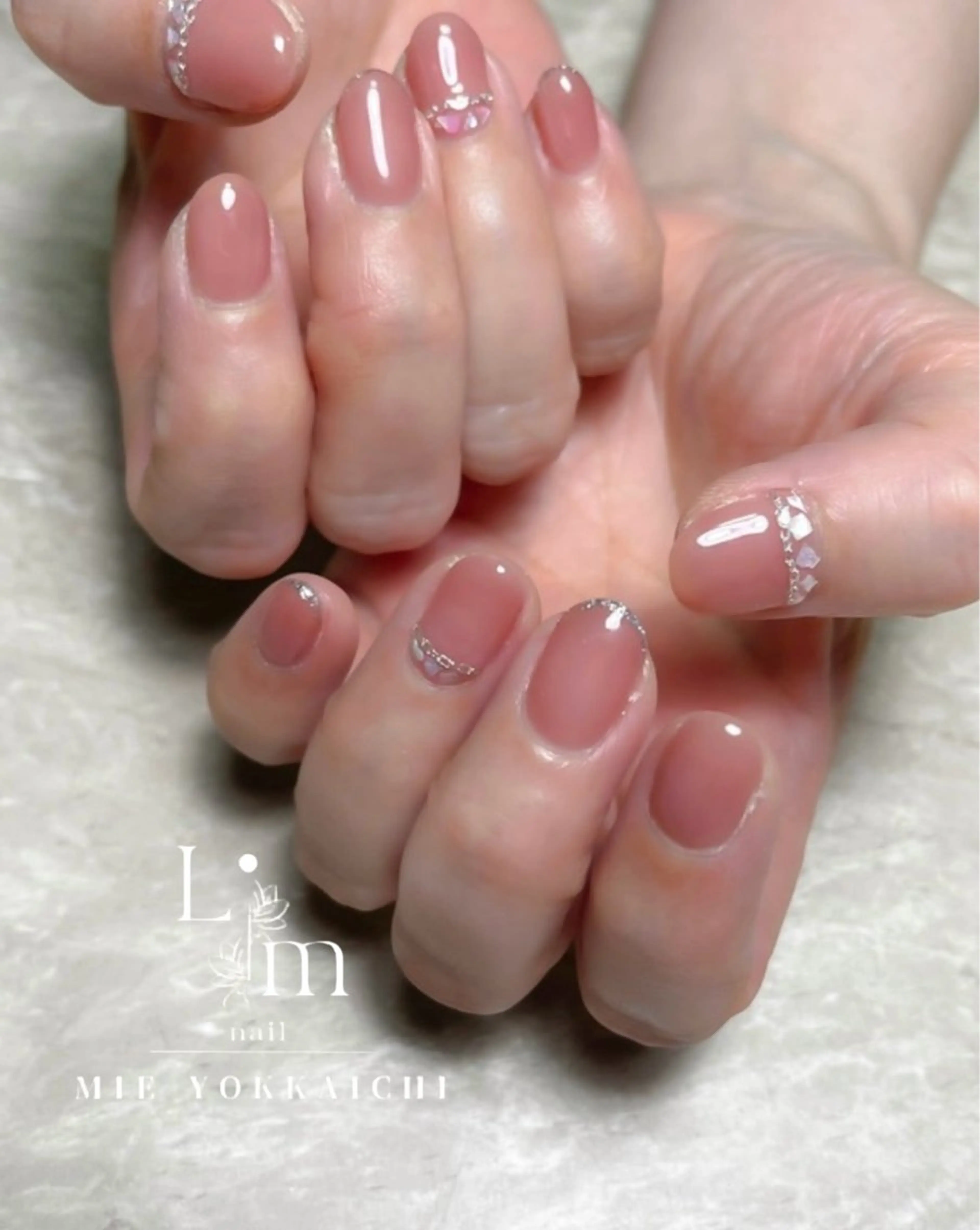 ネイル オフィスネイル Li.m nail (リム ネイル)所属・Li.m nail リム ネイルのネイルデザイン