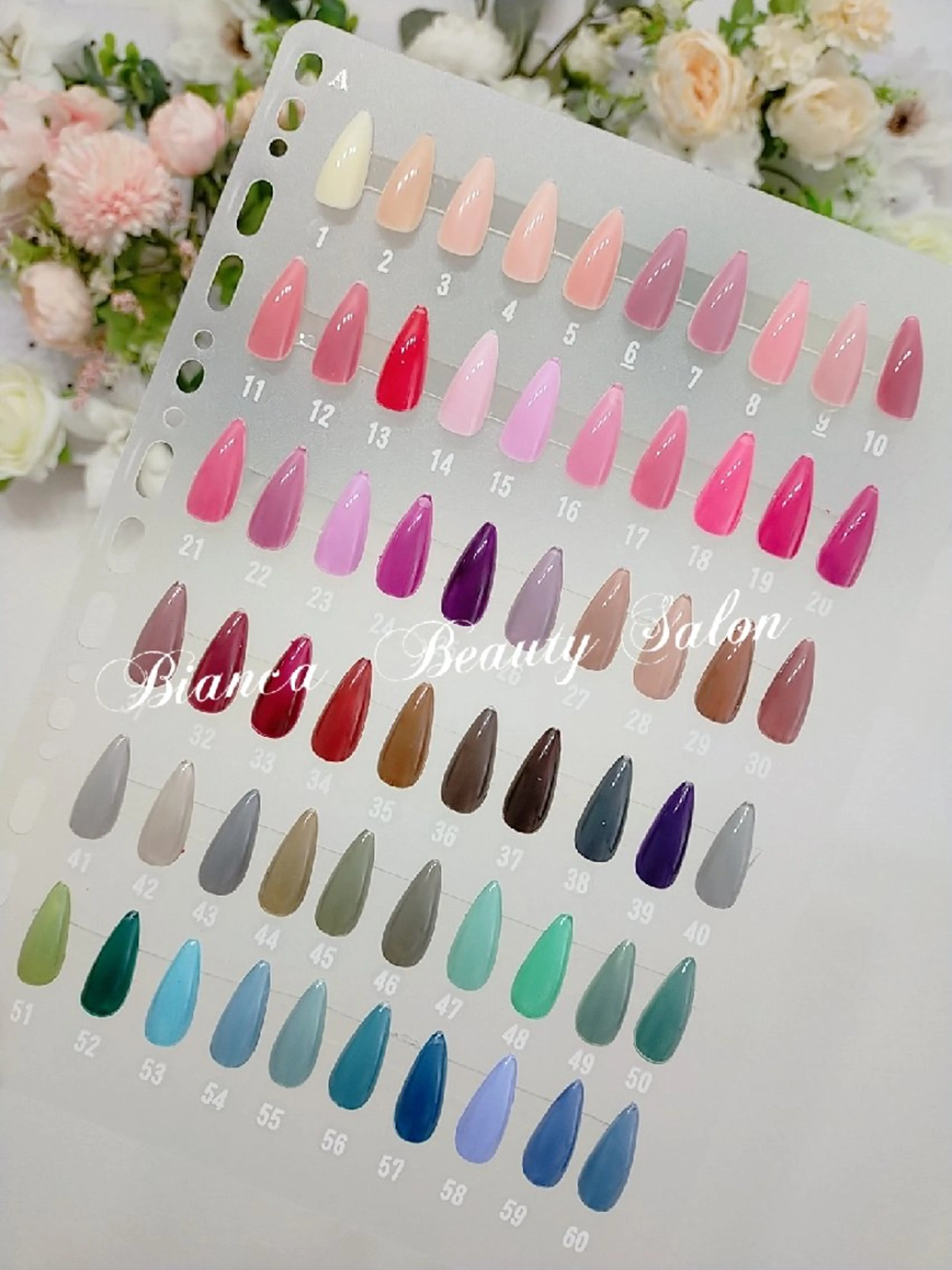 ネイル ハンドネイル ハンドケア Bianca 大山のネイルデザイン