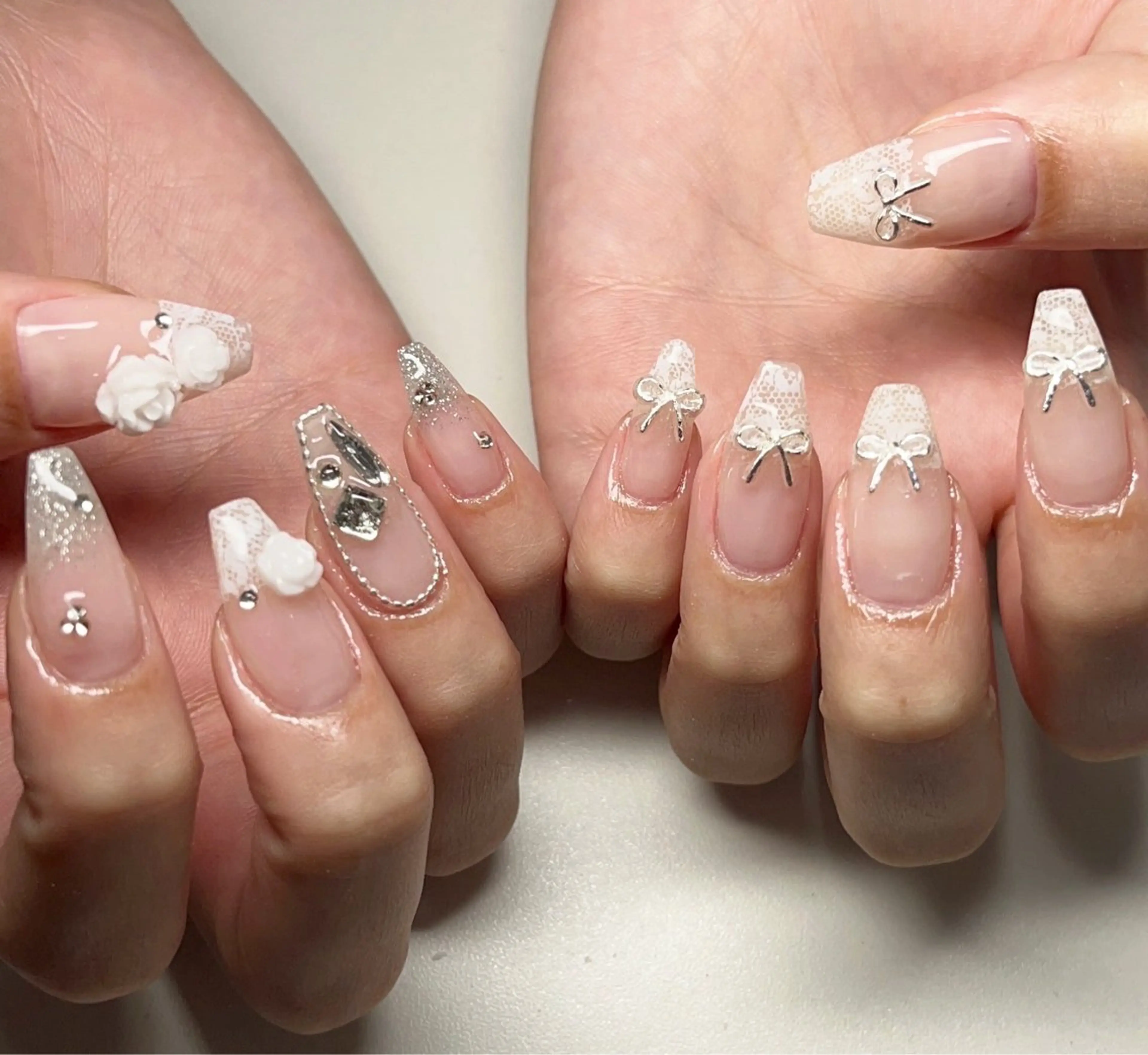 セミロング ハンドネイル ALAN nail MINAMIのネイルデザイン