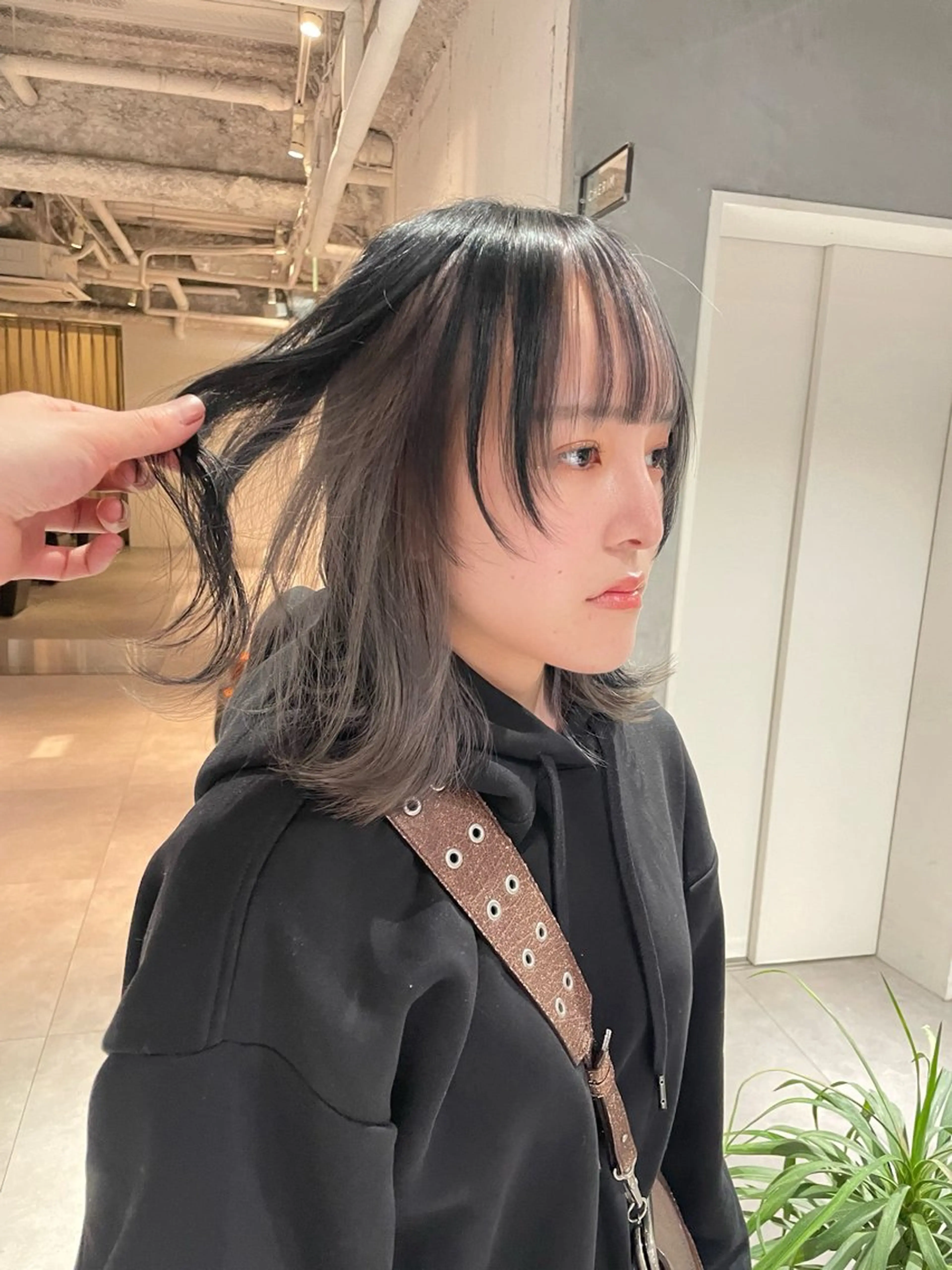 ミディアム カラー カット ヘアカラー トリートメント CHERIM ❤️‍🔥新家光葉のヘアスタイル