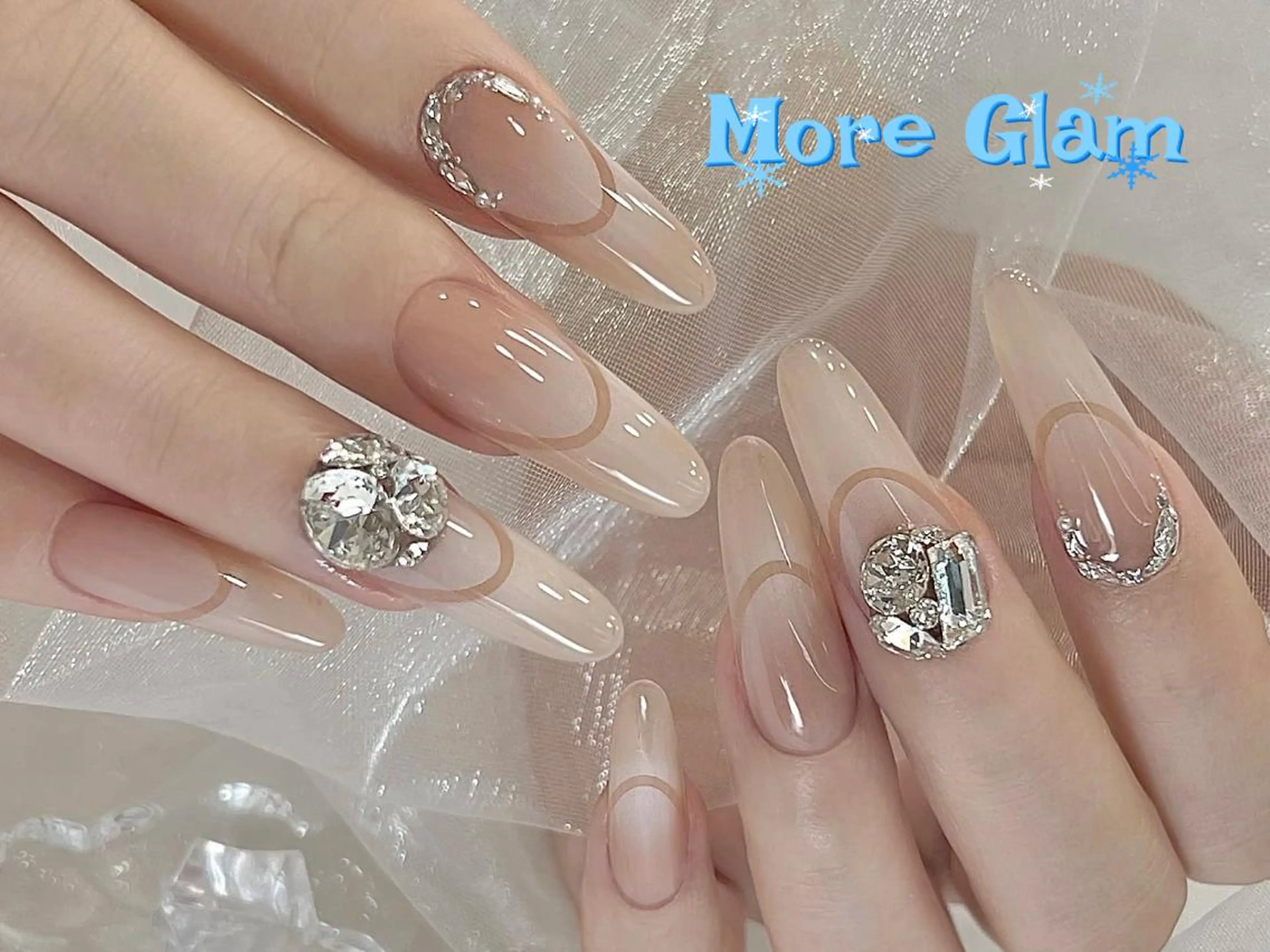 ネイル 長さ出し フットネイル フレンチネイル ジェルネイル ガラスフレンチ MoreGlam ネイルのネイルデザイン